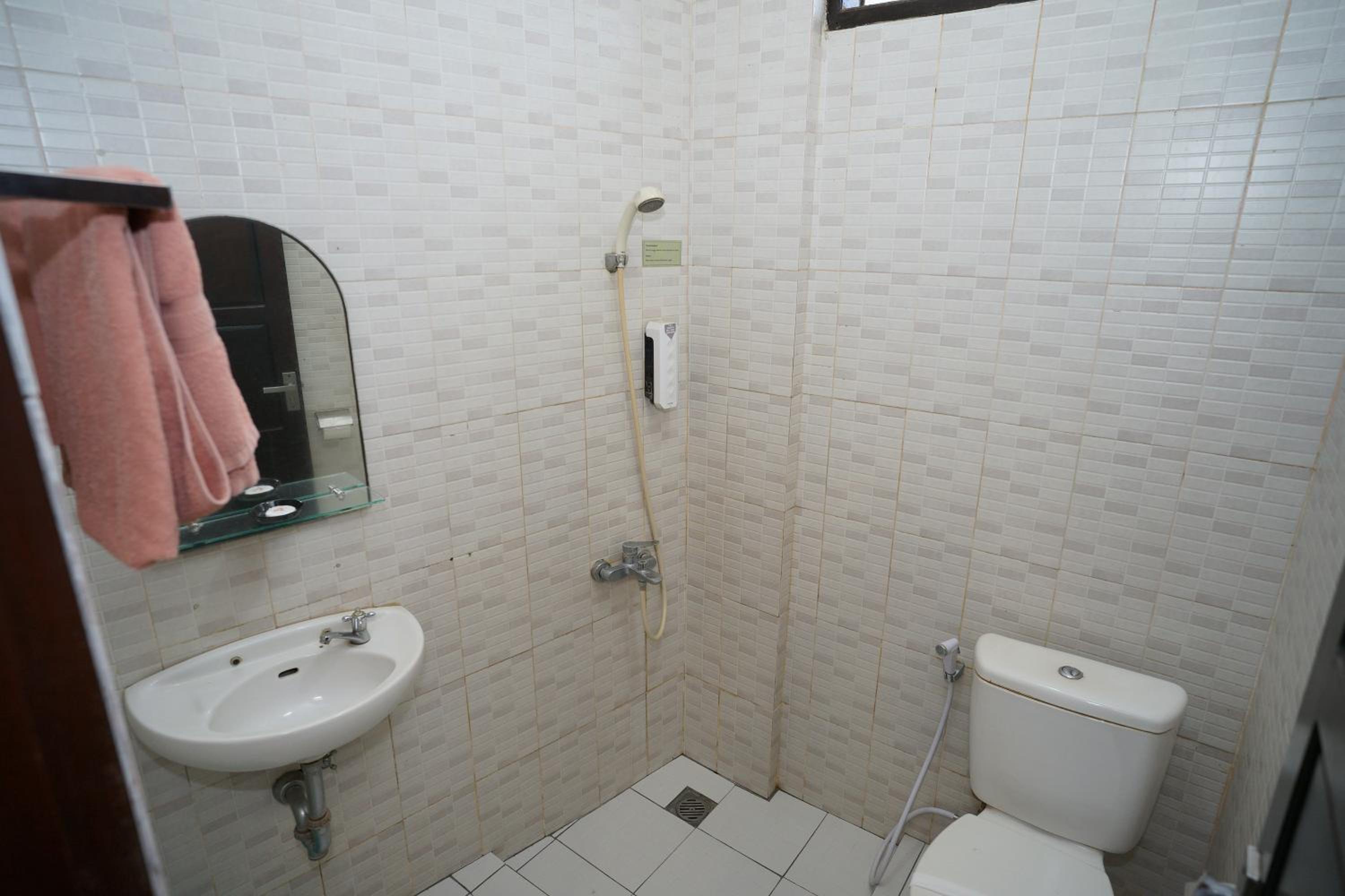 Photo 38