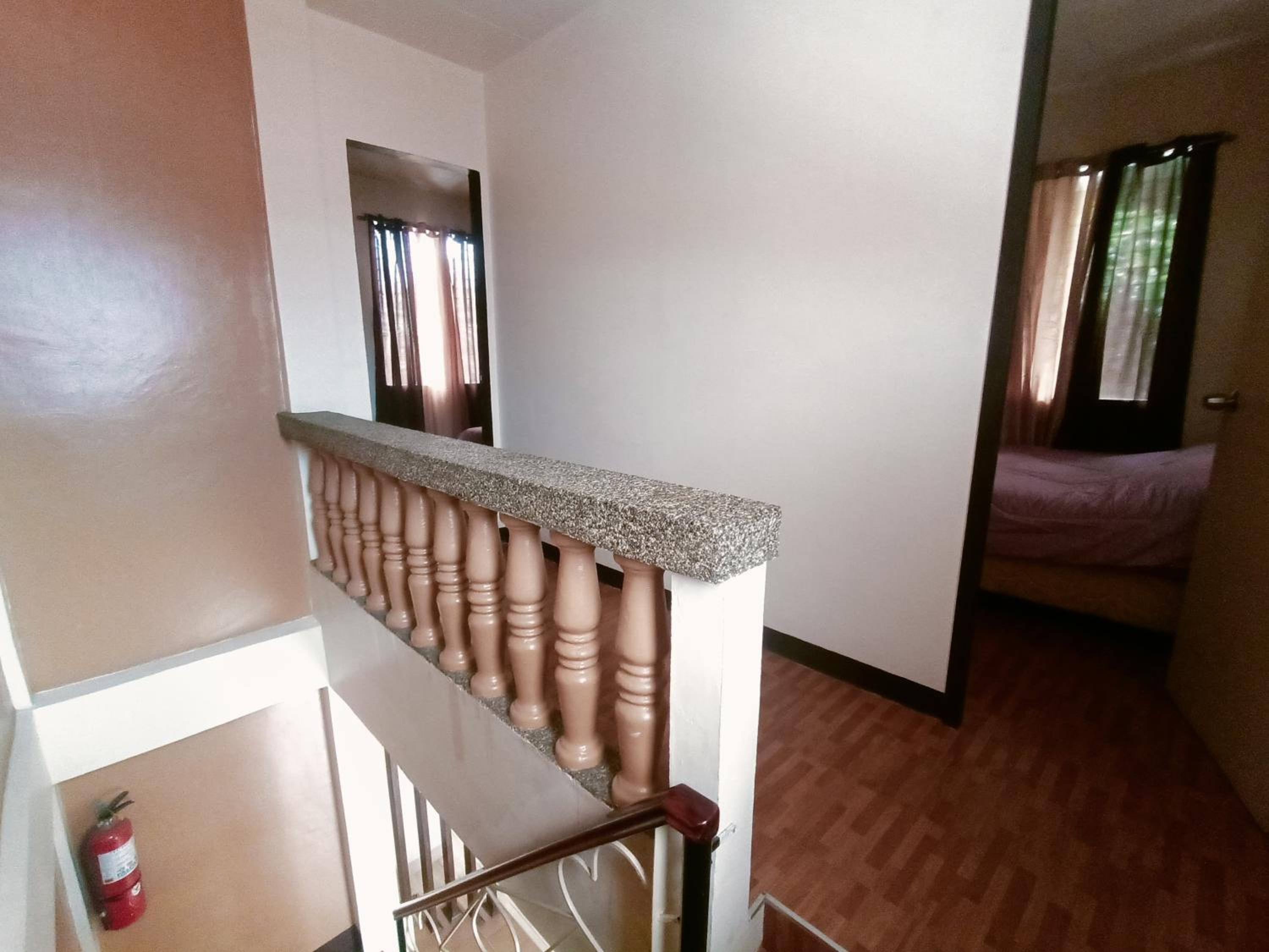 Raymundo Residence view 5