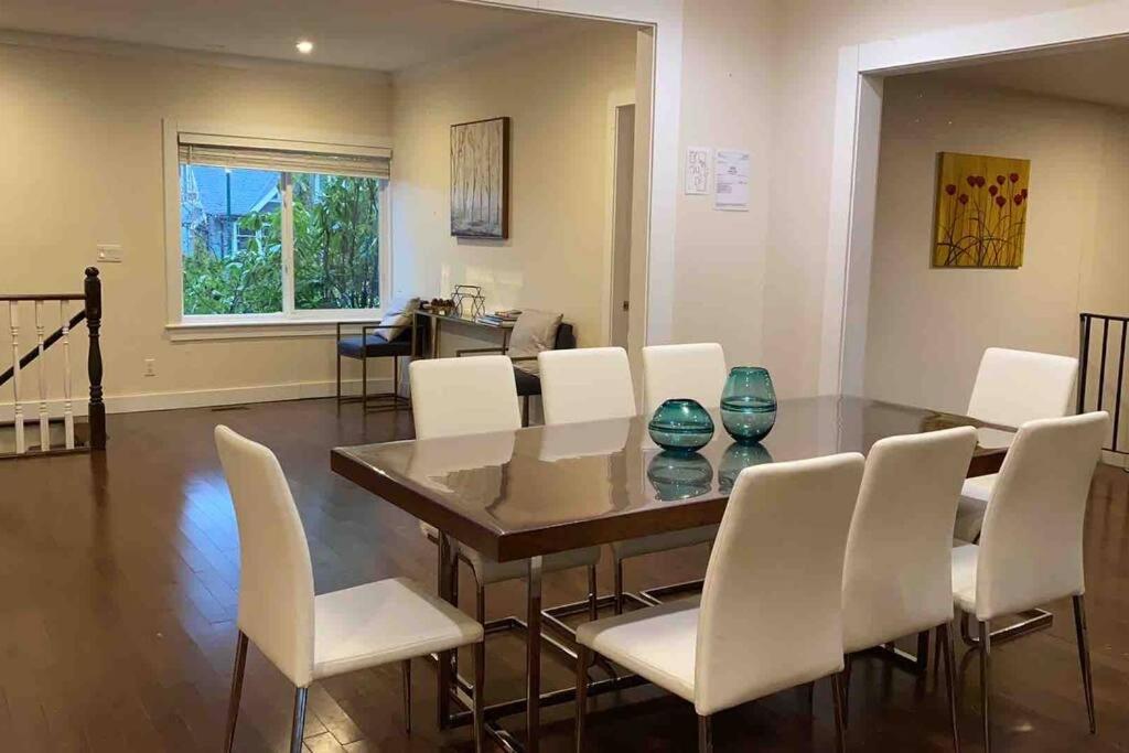 Westside Pool Home-8 min to Downtown, Yard Parking