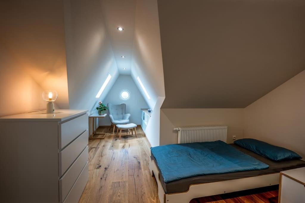 Ferienwohnung Heinrich und Rosa in Naumburg Saale