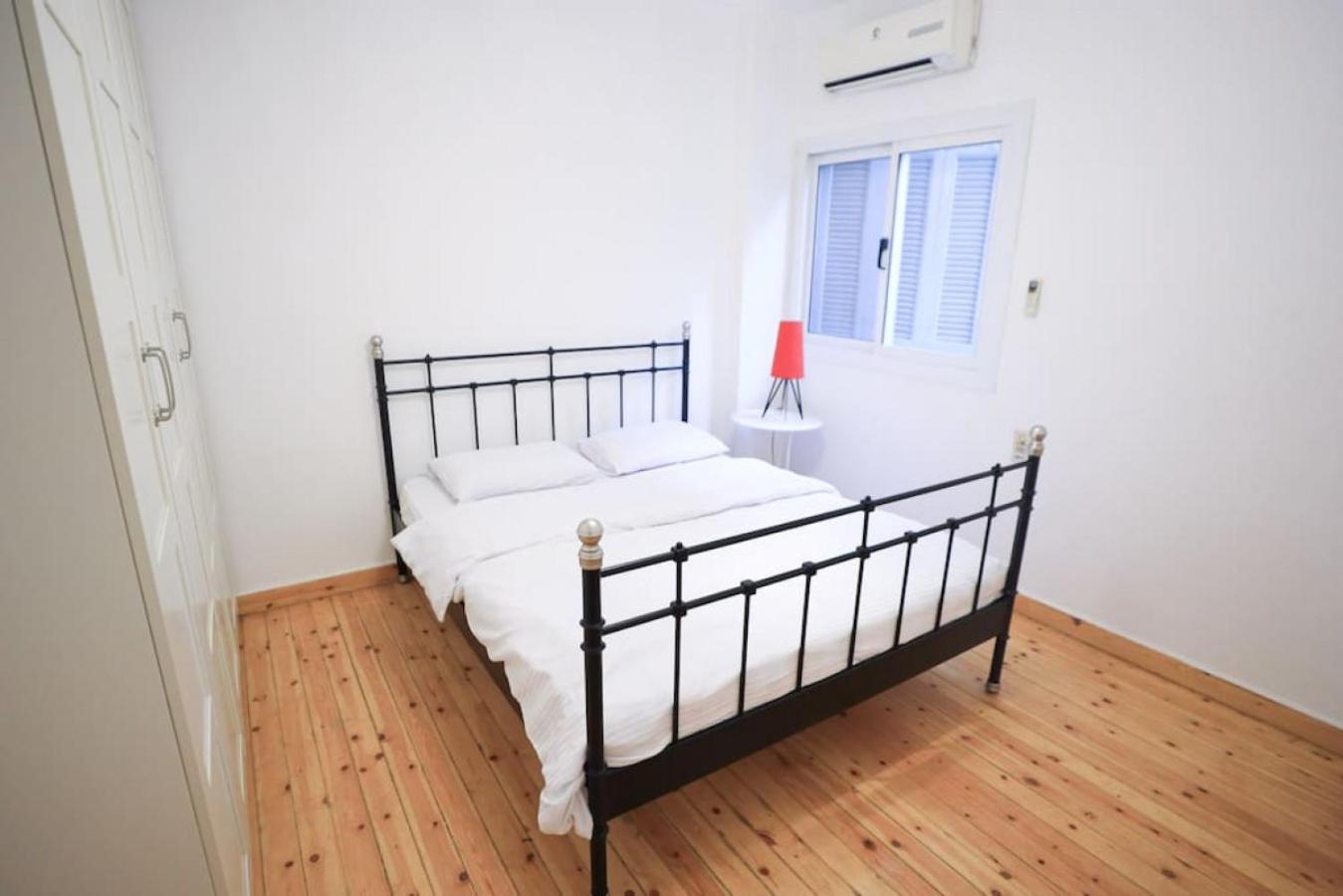 Ivory Petal Bliss 2BR Apt