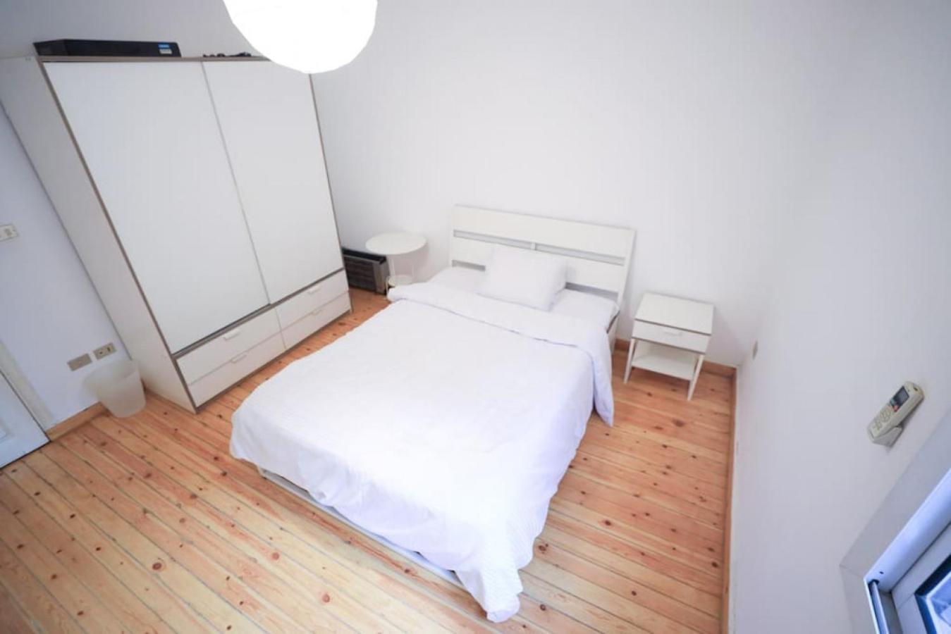 Ivory Petal Bliss 2BR Apt