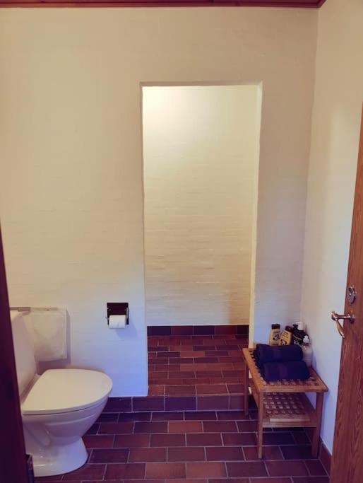 Comfortable 3- bedroom villa with free parking view 2