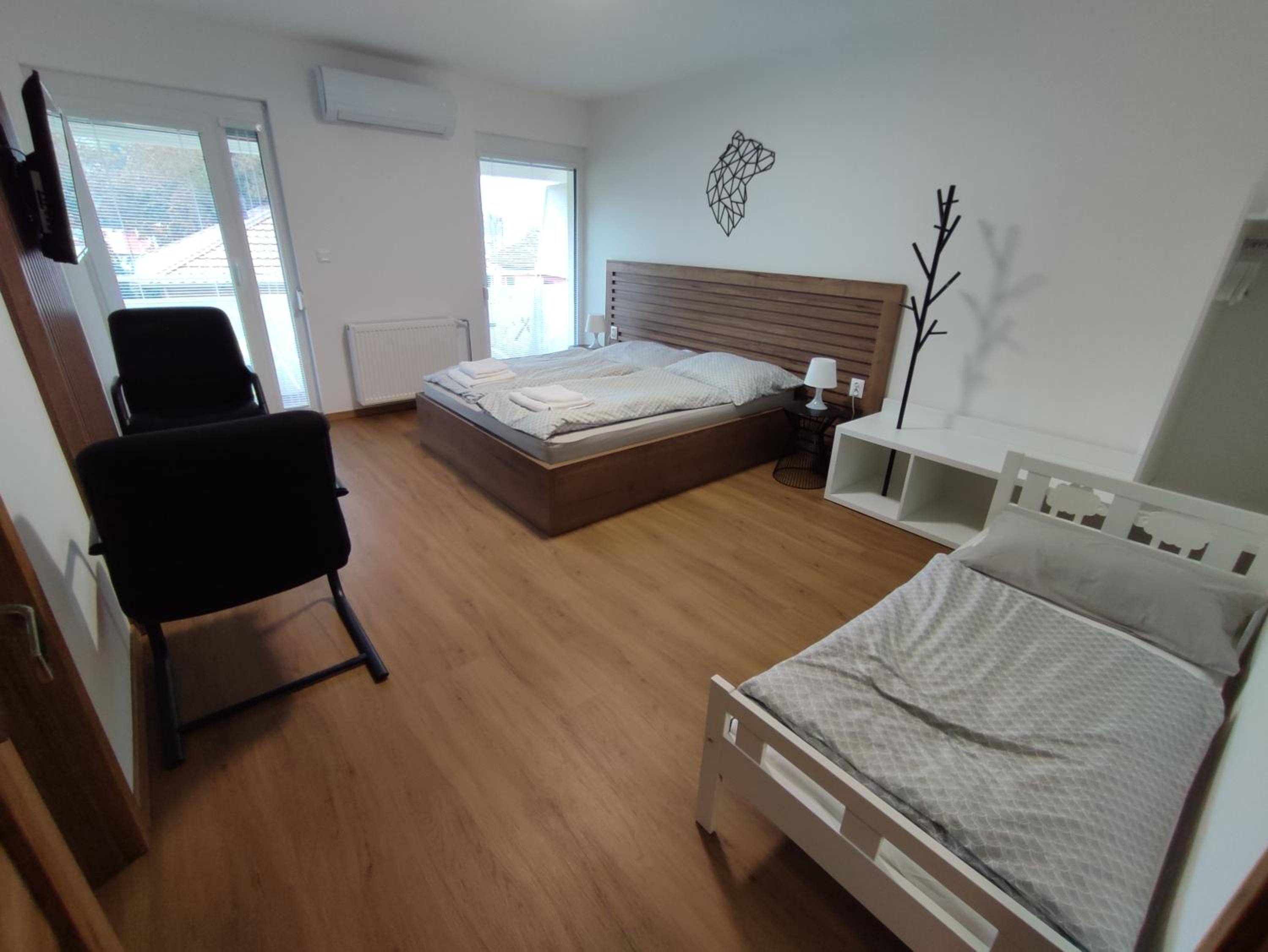 apartmánový dom rodiny BÖJTÖS Patince