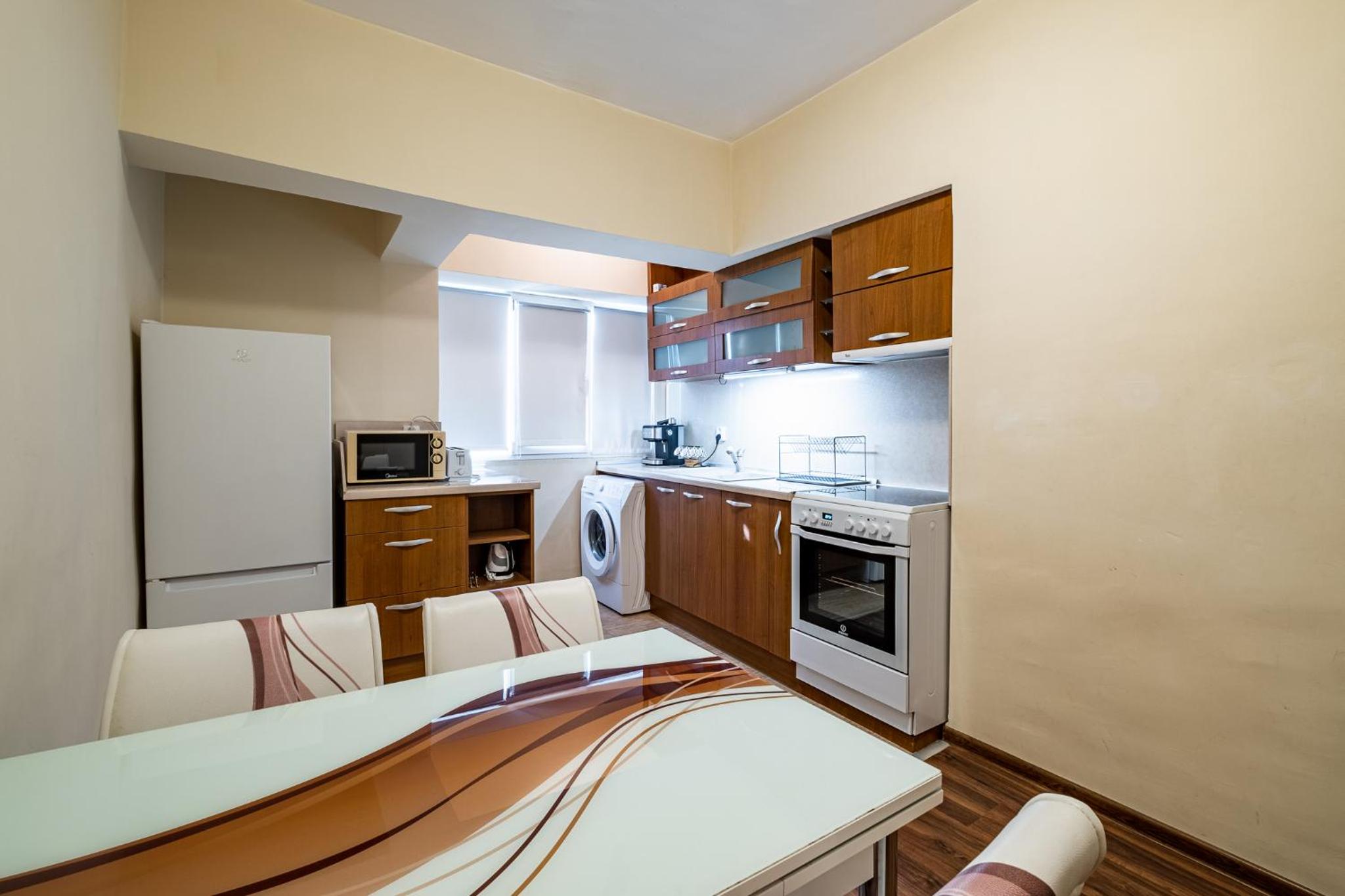 Primorski 2bdrm Central Apartment