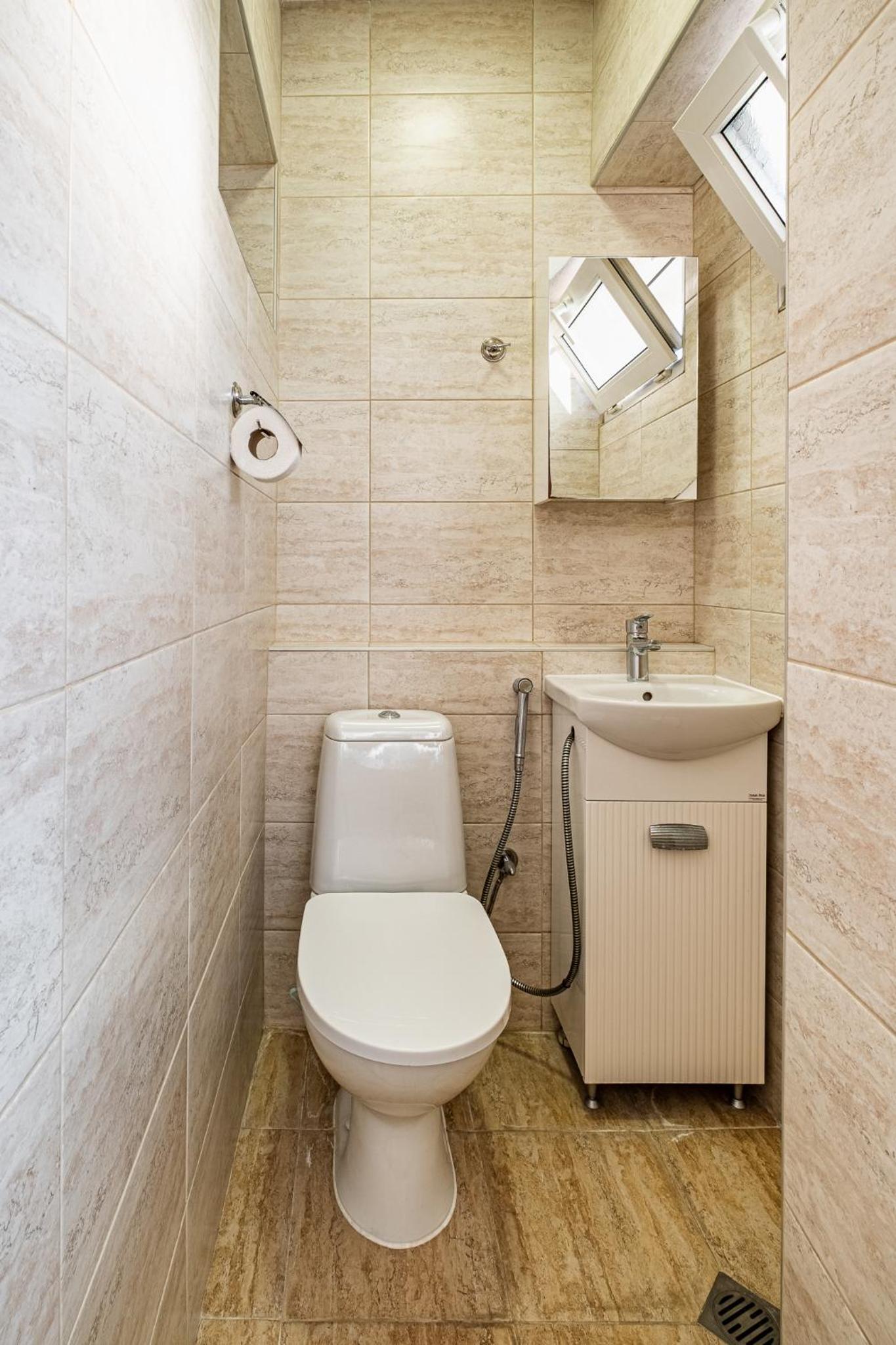 Primorski 2bdrm Central Apartment