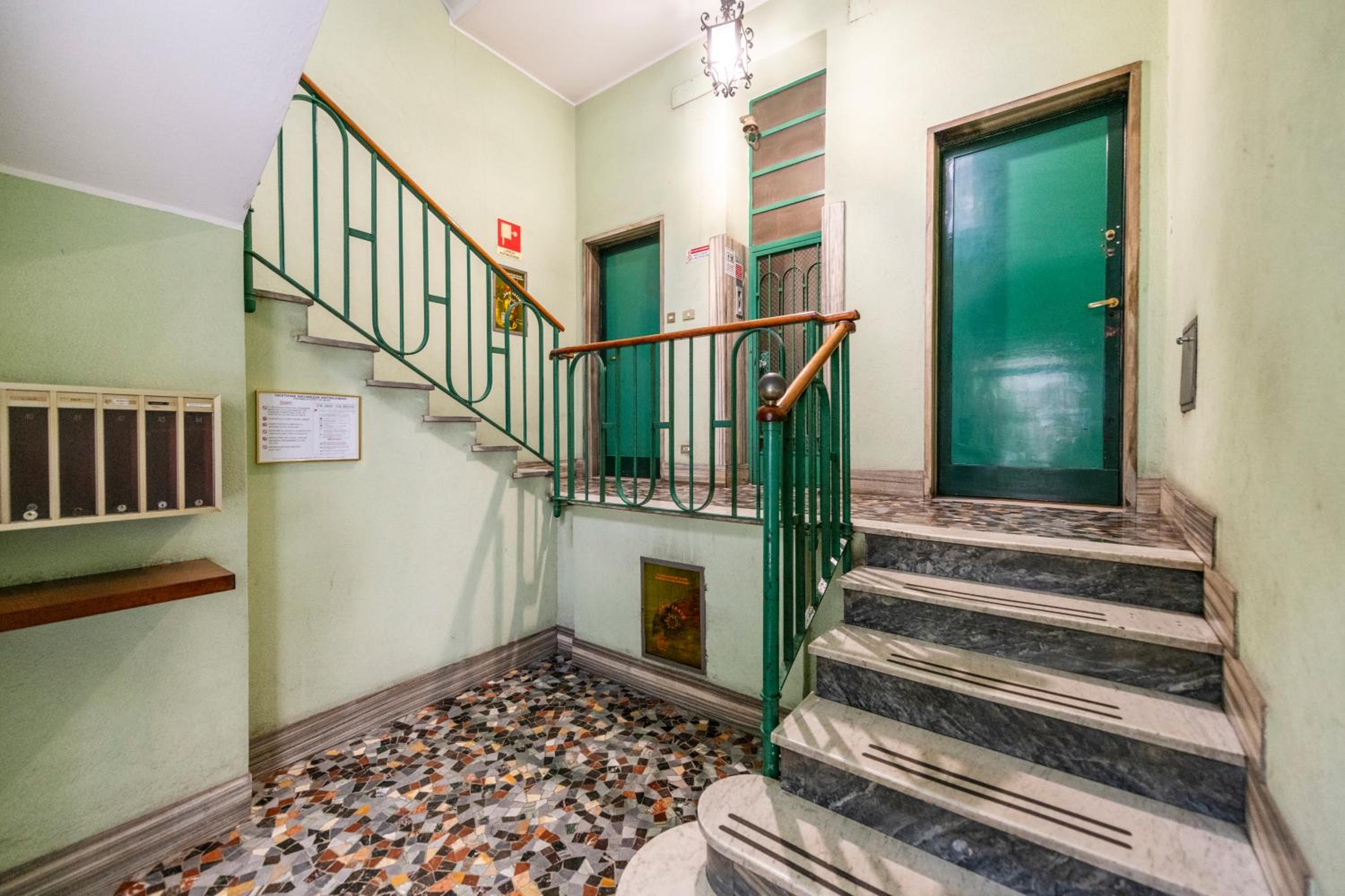BnButler - Venini 14 - Tra Centrale e Buenos Aires