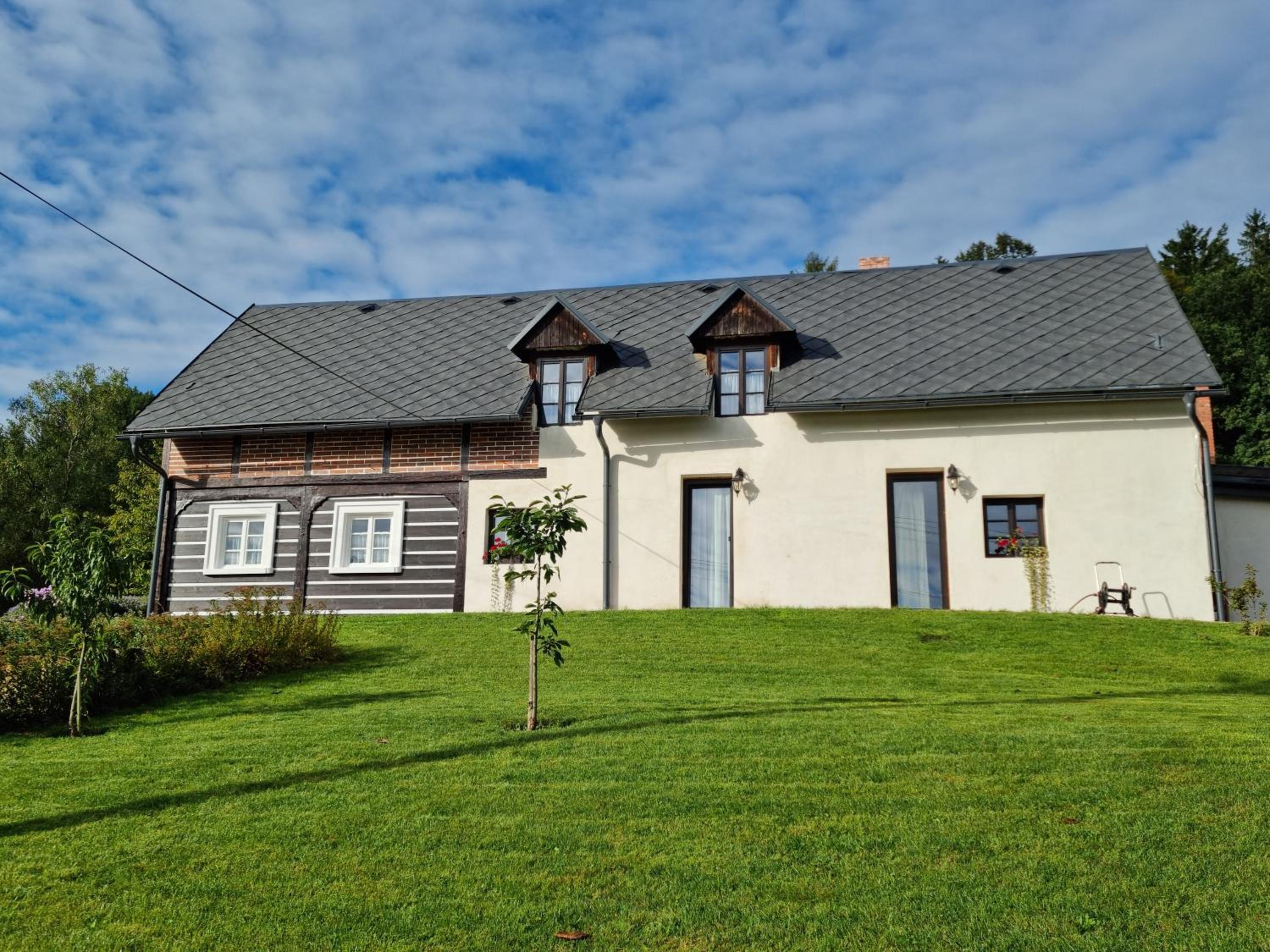 Luxusní apartmán s krbem - Kunratické Švýcarsko