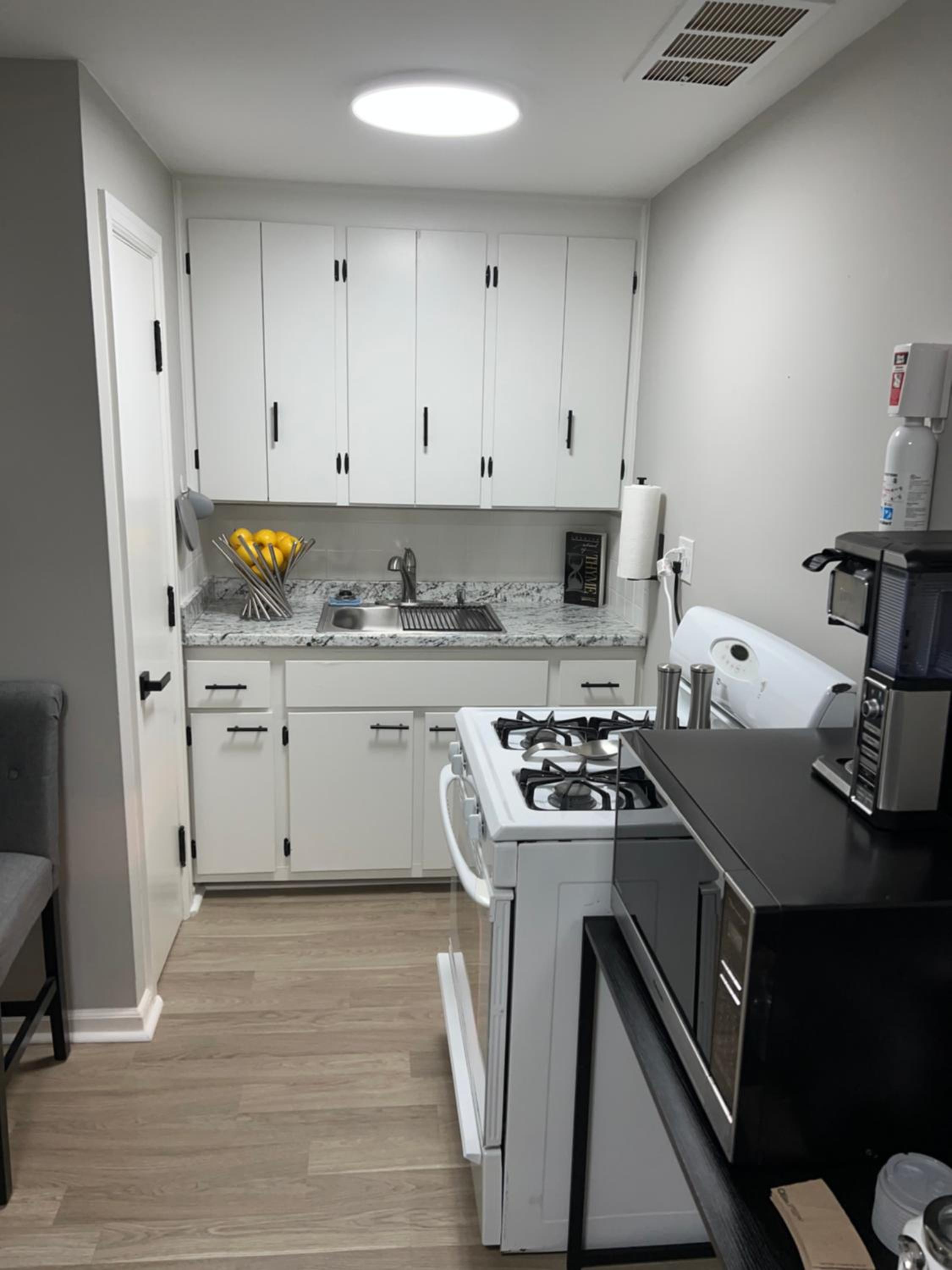 Cozy Studio Centrally Located
