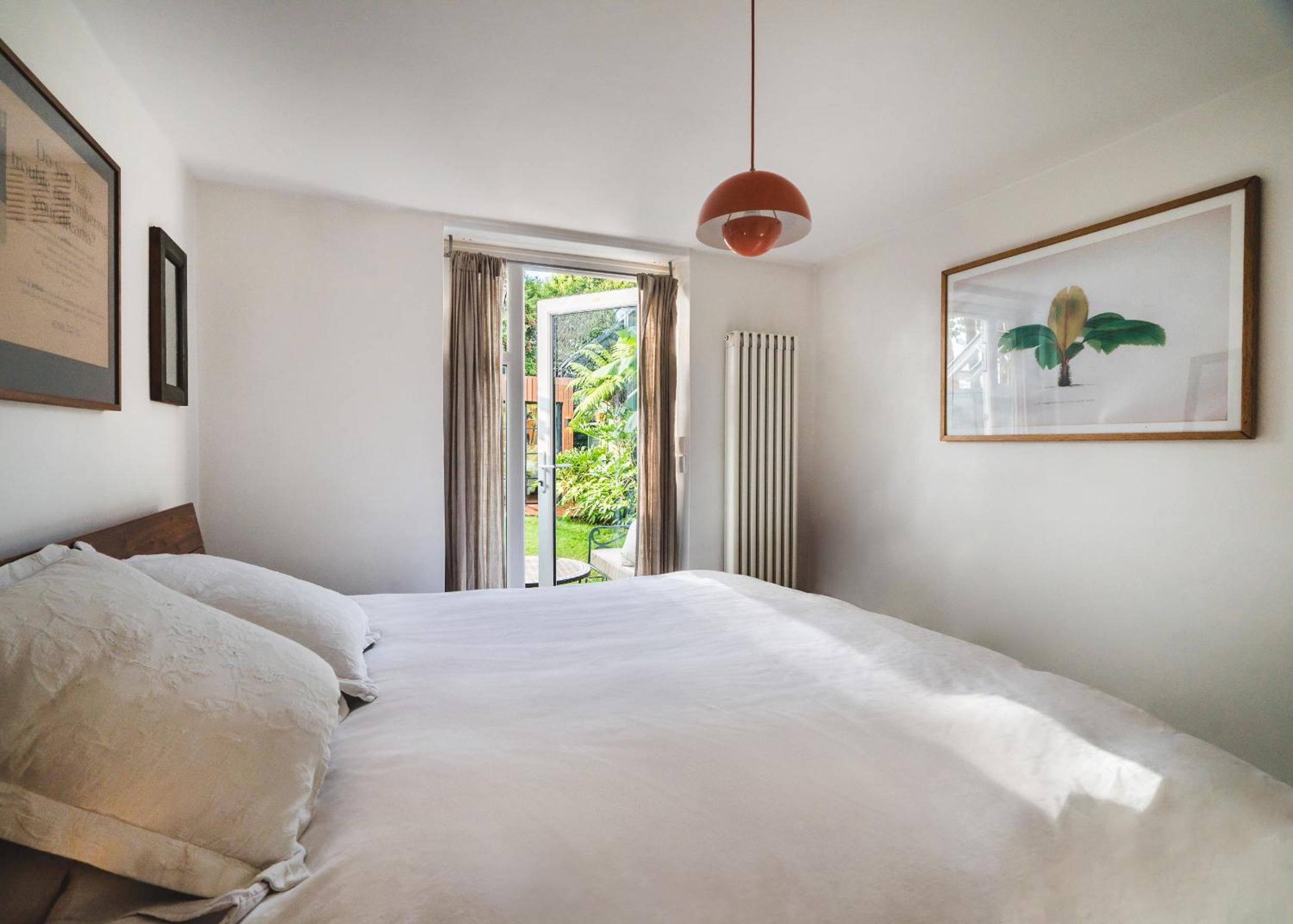 Stunning 2BR, split-level Flat w garden, Deptford