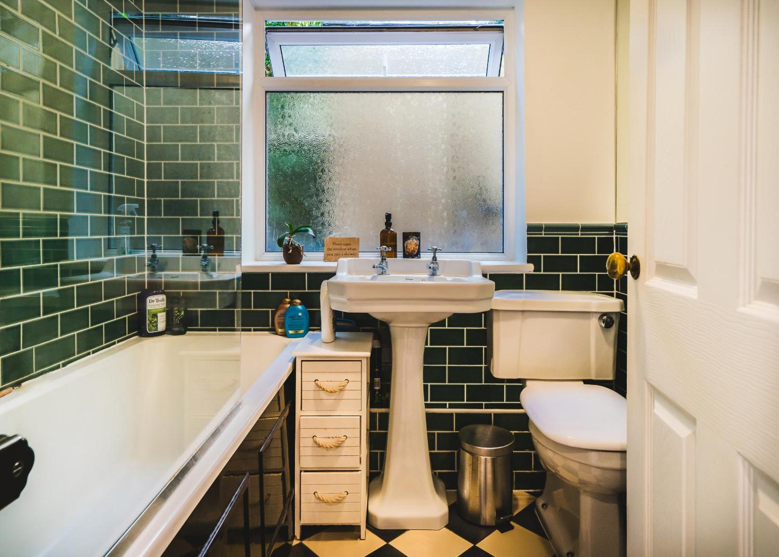 Stunning 2BR, split-level Flat w garden, Deptford