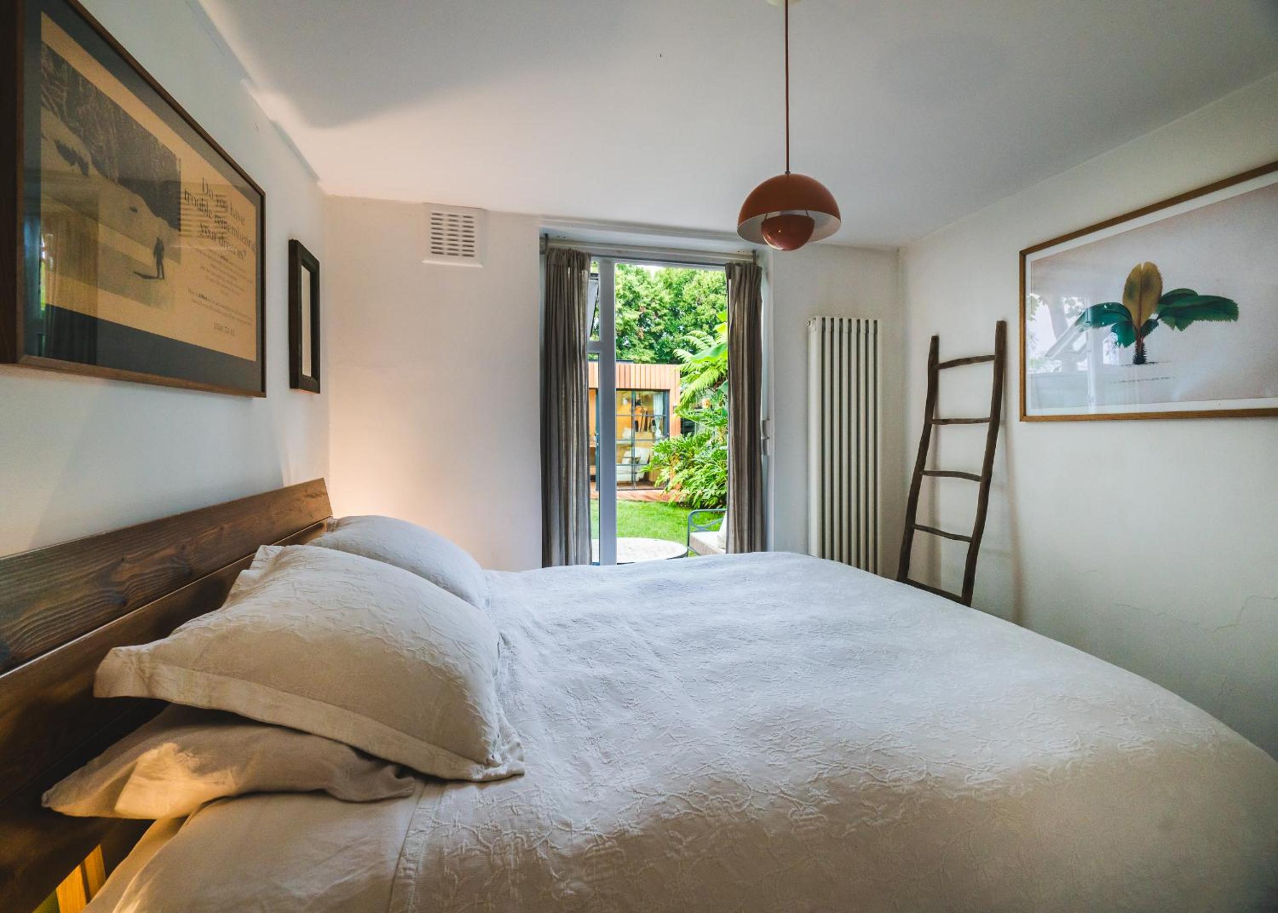 Stunning 2BR, split-level Flat w garden, Deptford