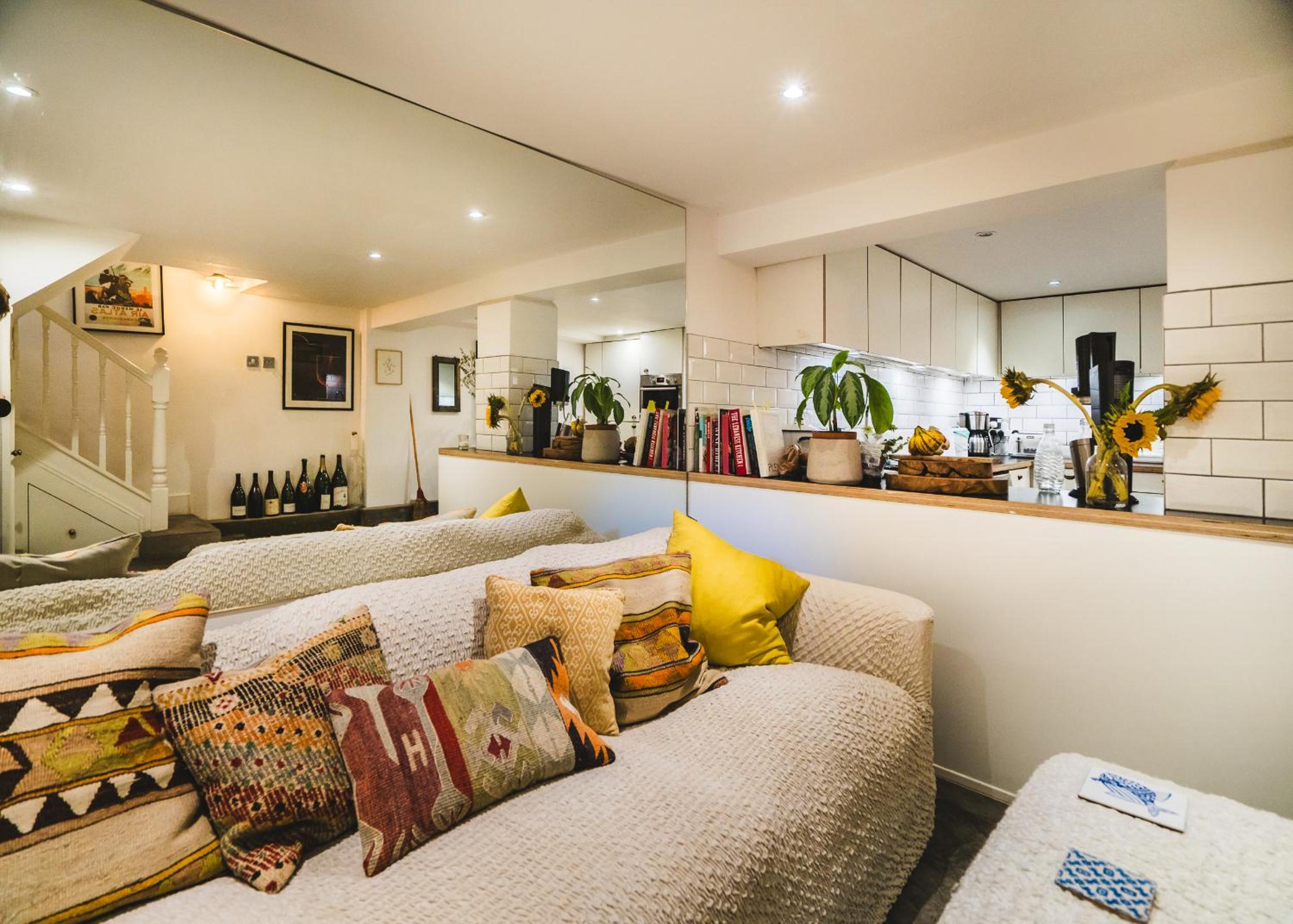 Stunning 2BR, split-level Flat w garden, Deptford