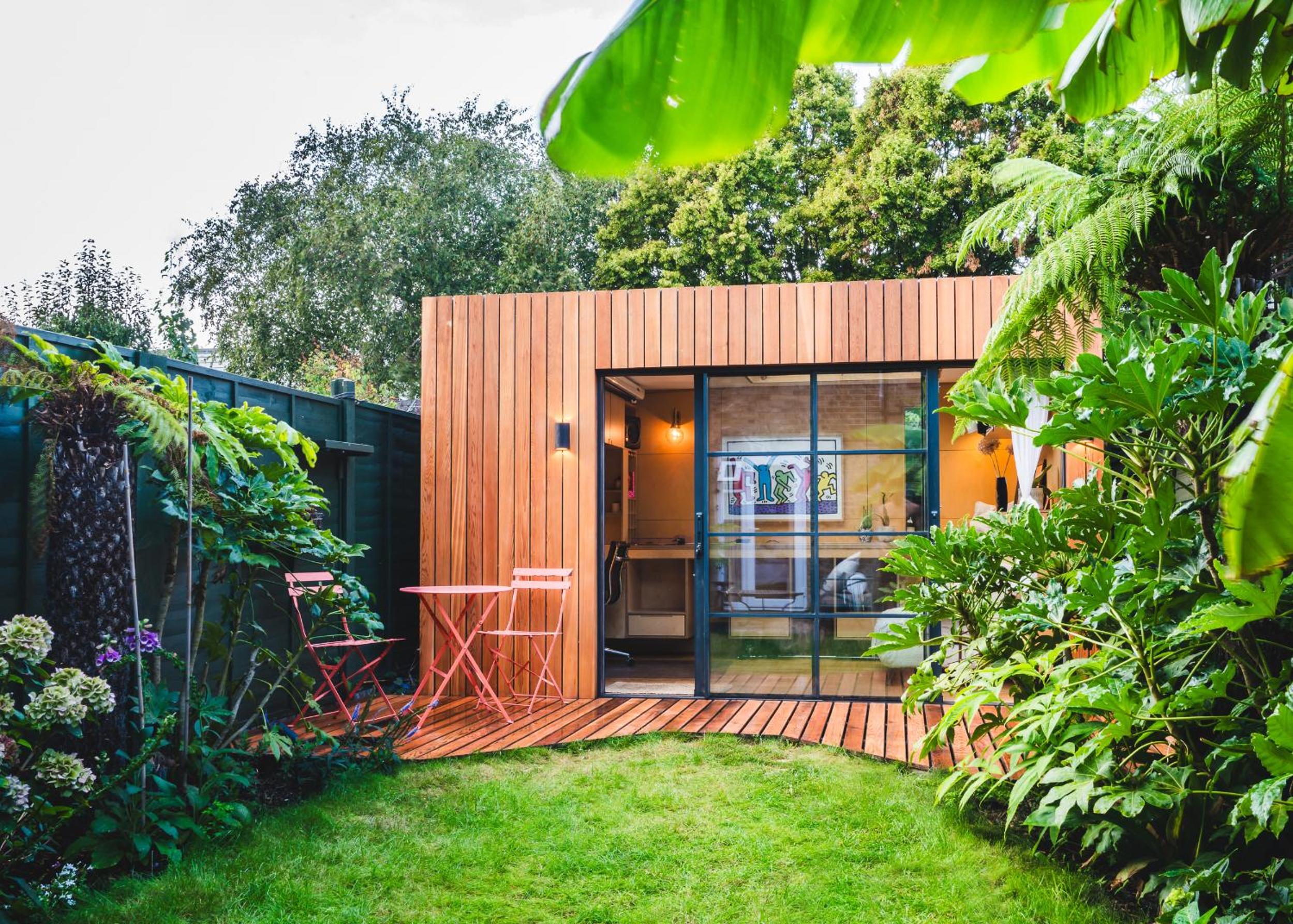 Stunning 2BR, split-level Flat w garden, Deptford