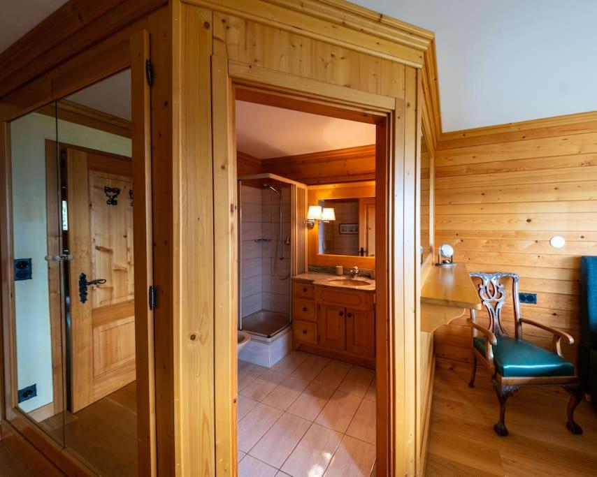 CHALET du GOLF CRANS MONTANA
