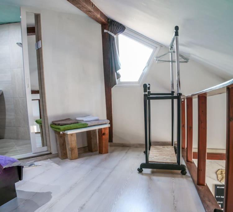 The Bay View - Your Room