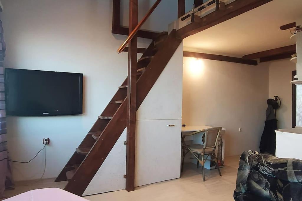 The Bay View - Your Room