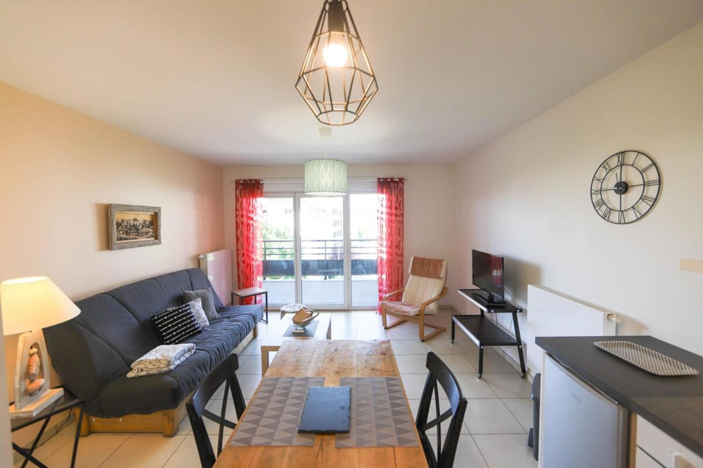 Hotel Le Discret T2 aux portes de la vieille ville - Image 1