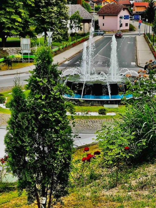 Vila Prvi, Carevo Polje