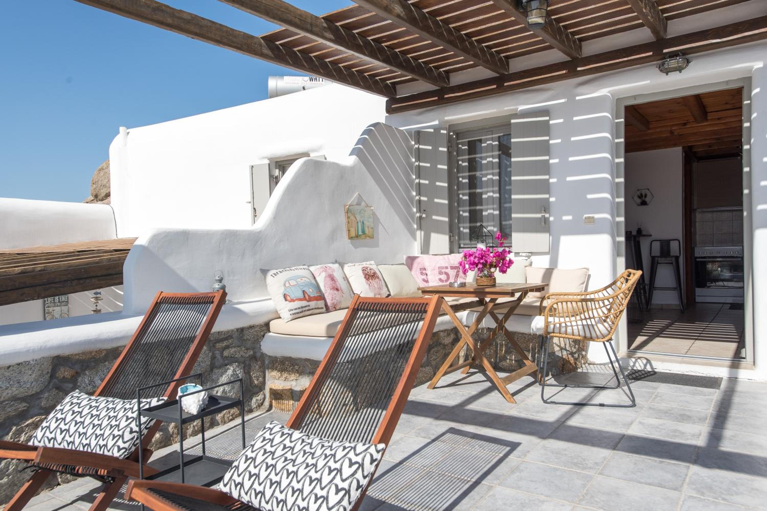 Mykonos amazing apartments 3 view 5