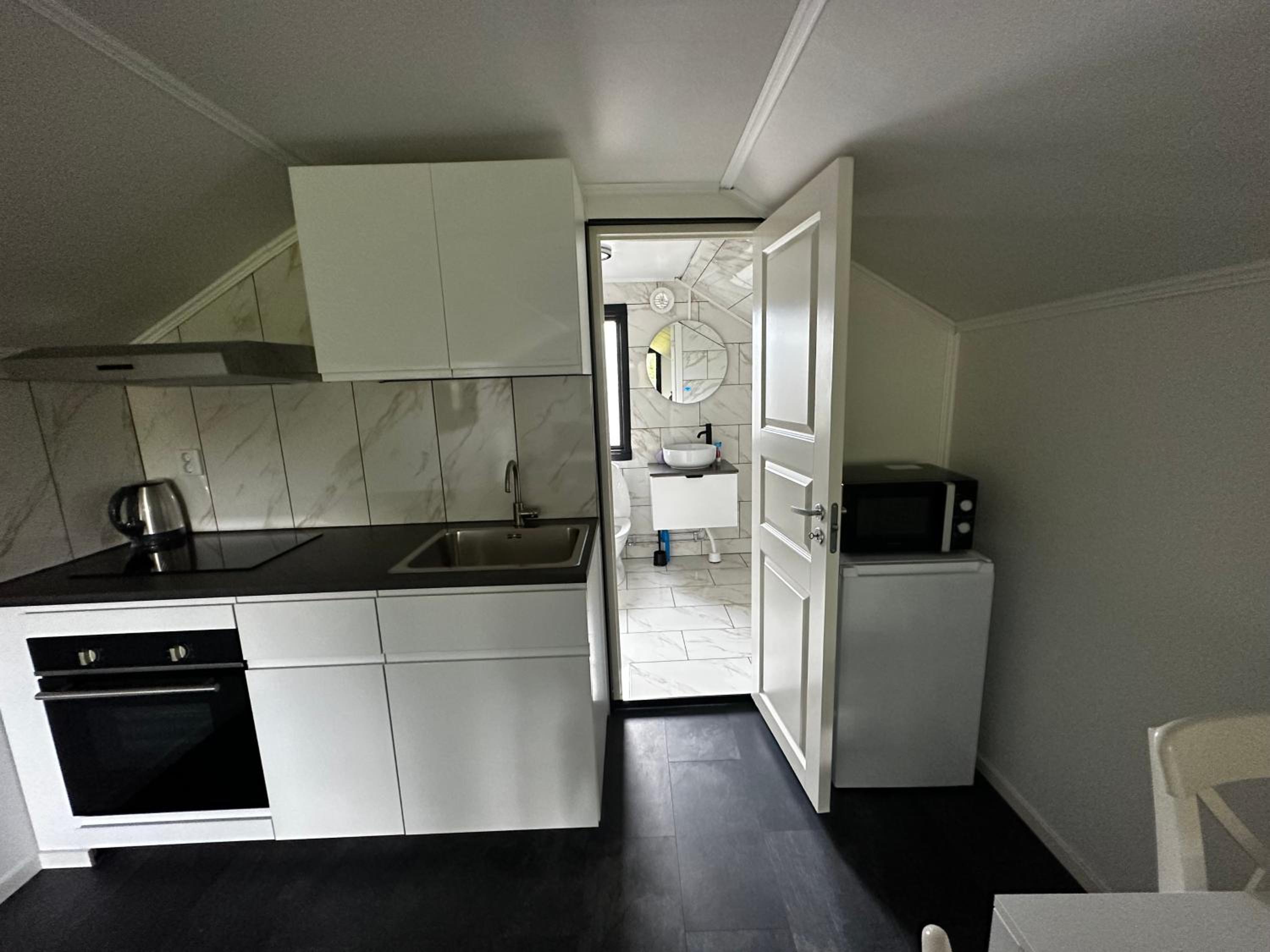 Photo 18