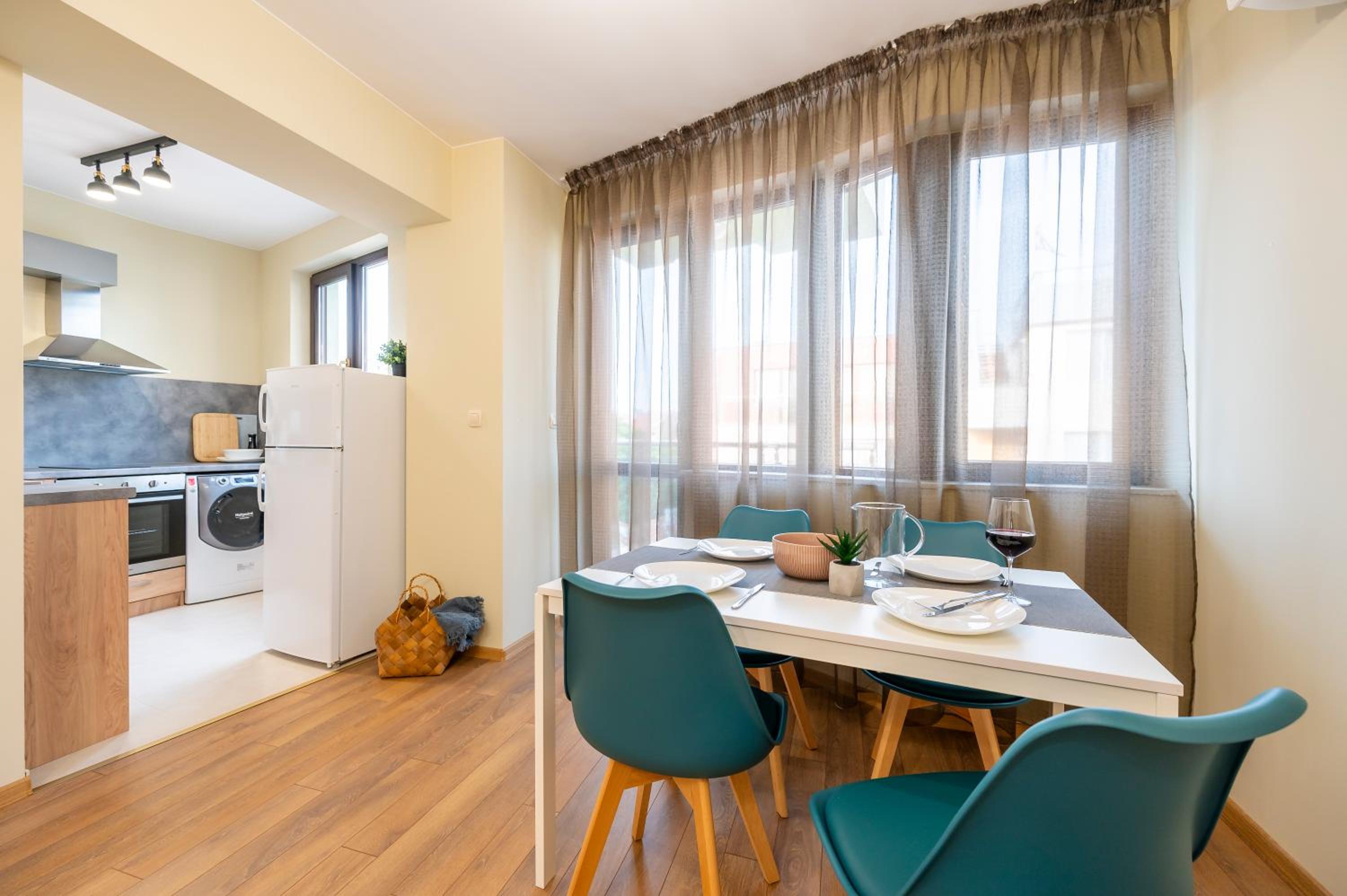 Three Lilies Apartments