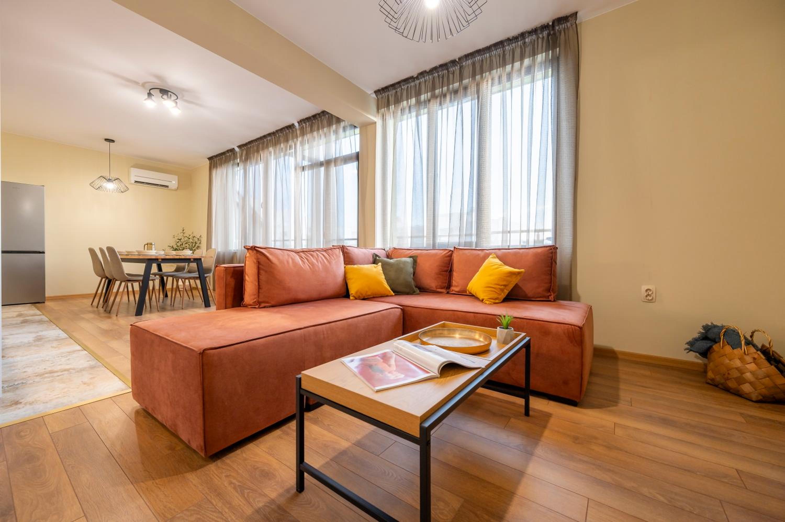 Three Lilies Apartments