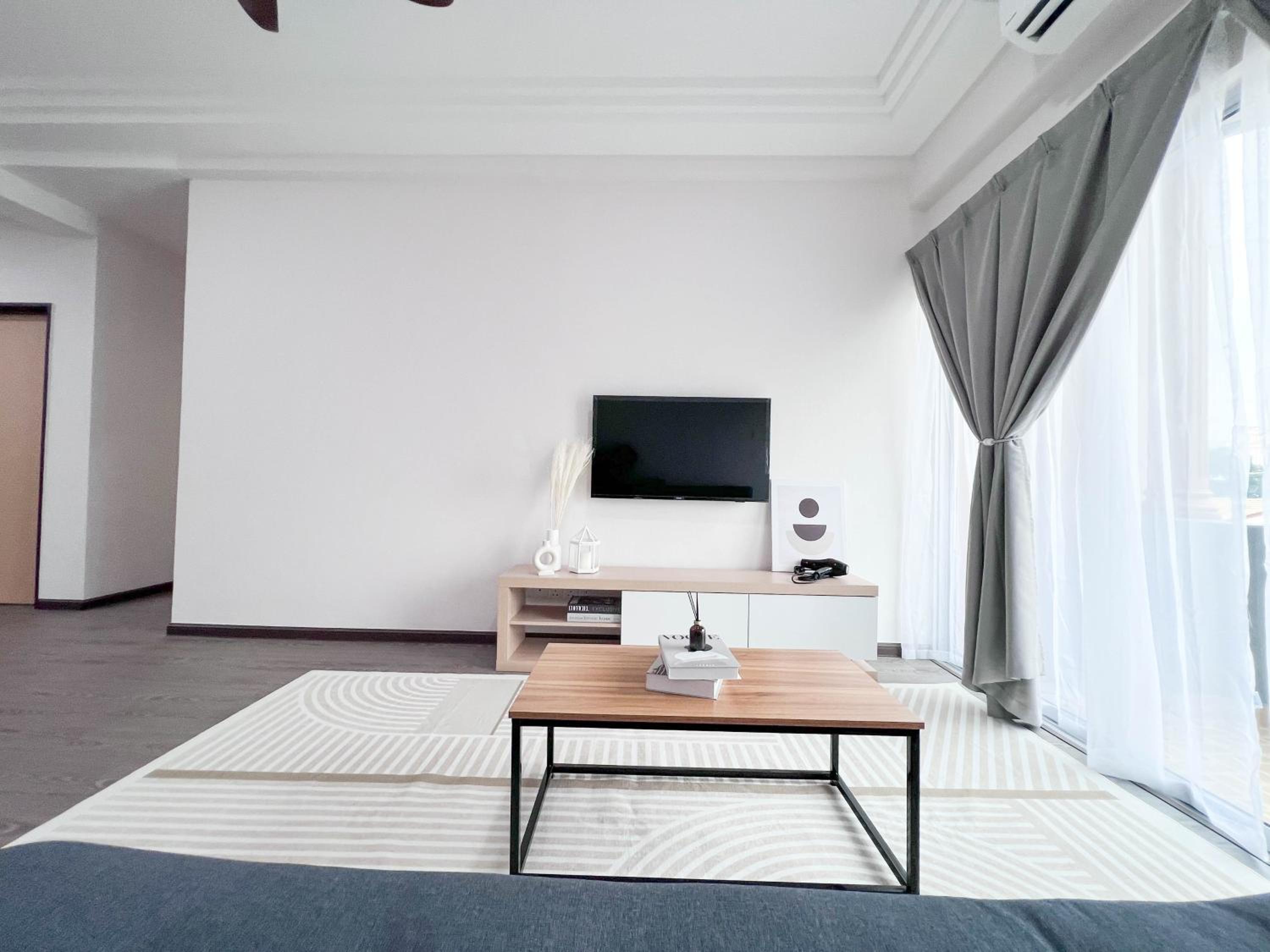 MH Maison by Manhattan Group