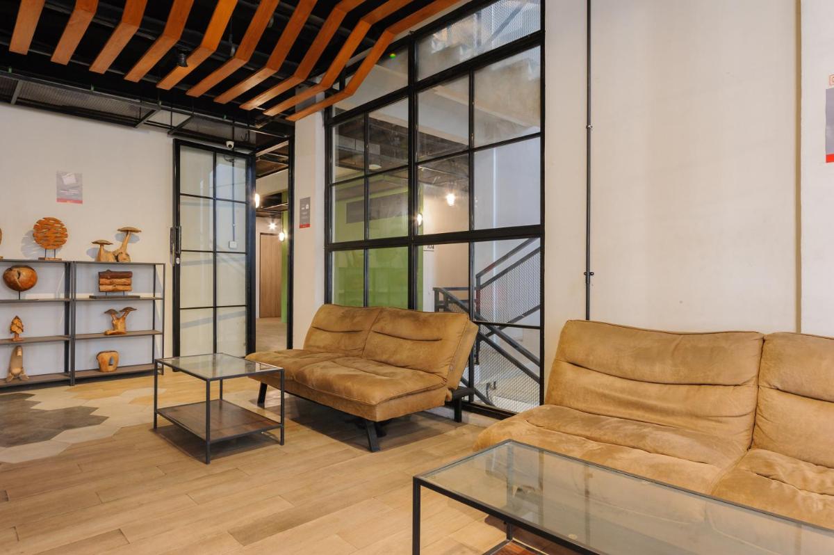 Sans Stay Caverna Gandaria City, Jakarta - 17