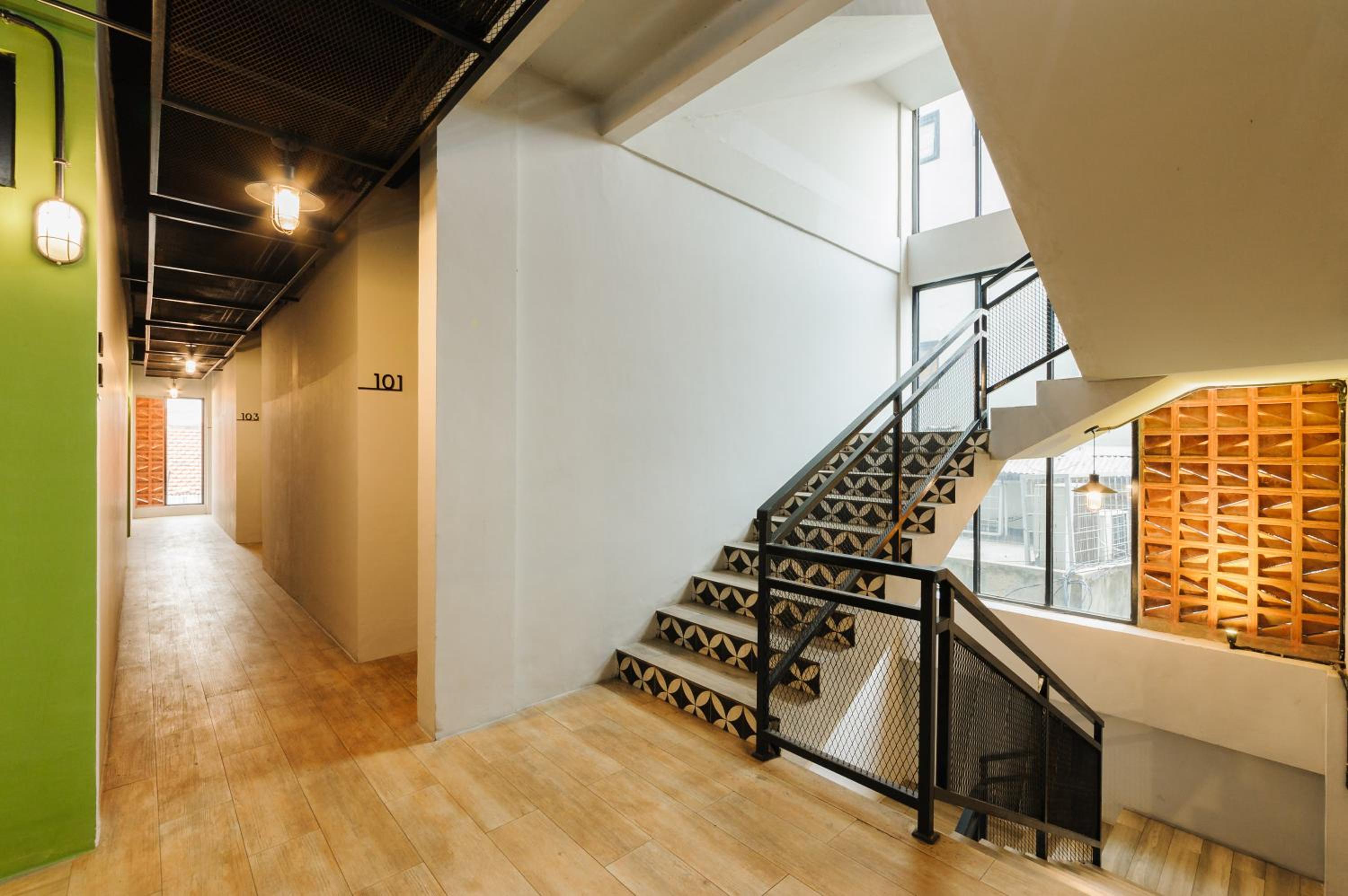 Sans Stay Caverna Gandaria City, Jakarta - 11