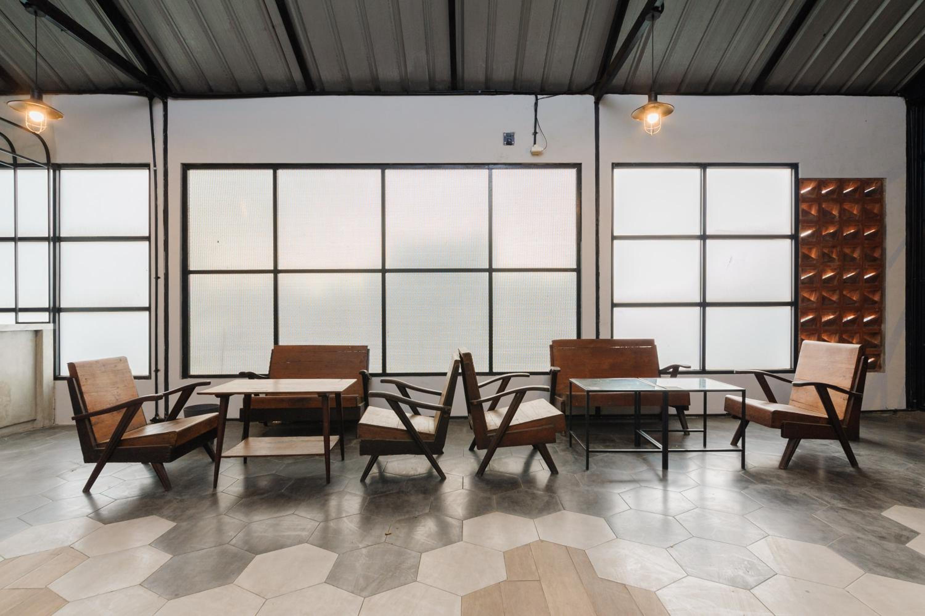 Sans Stay Caverna Gandaria City