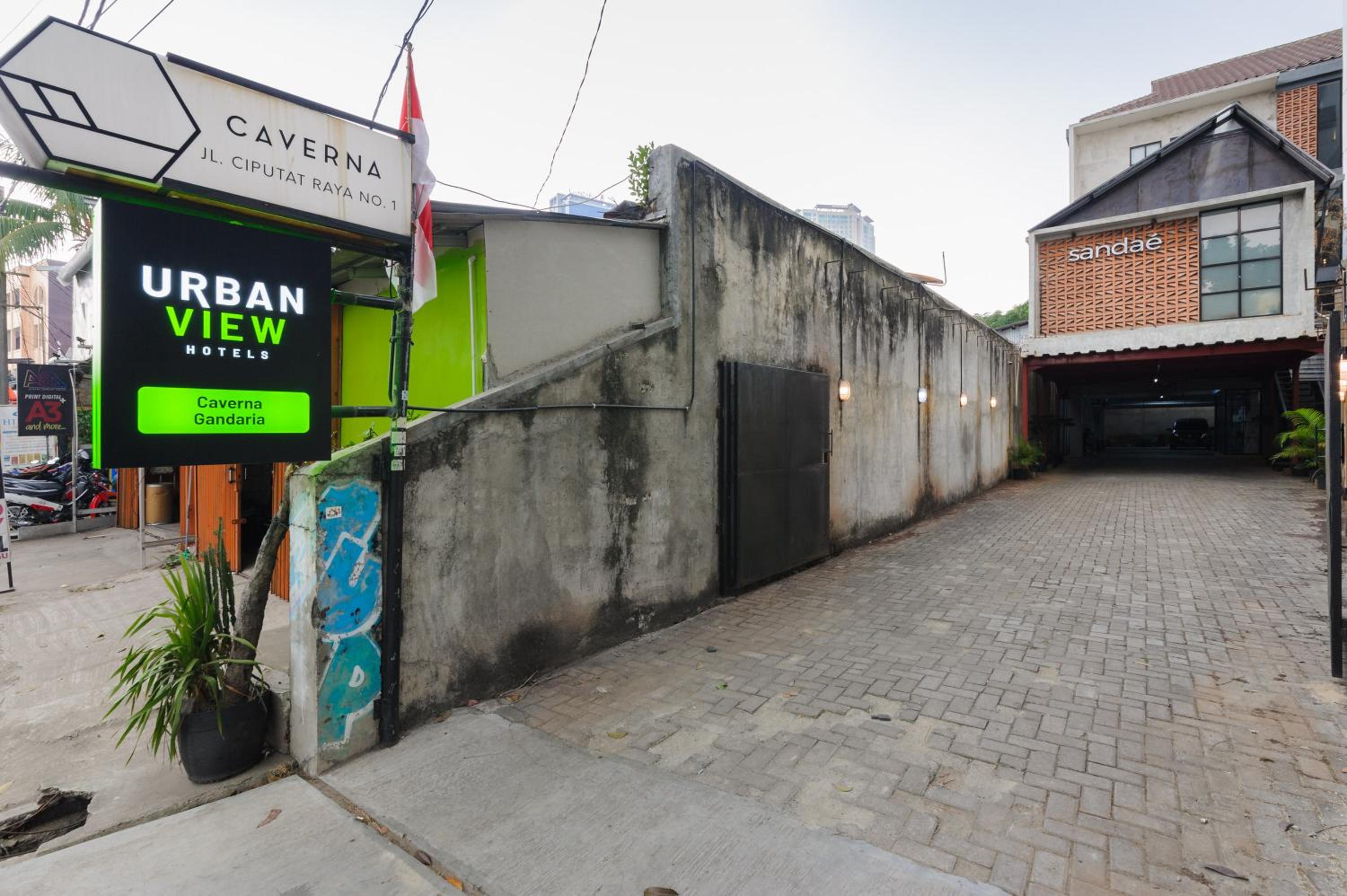 Sans Stay Caverna Gandaria City, Jakarta - 22