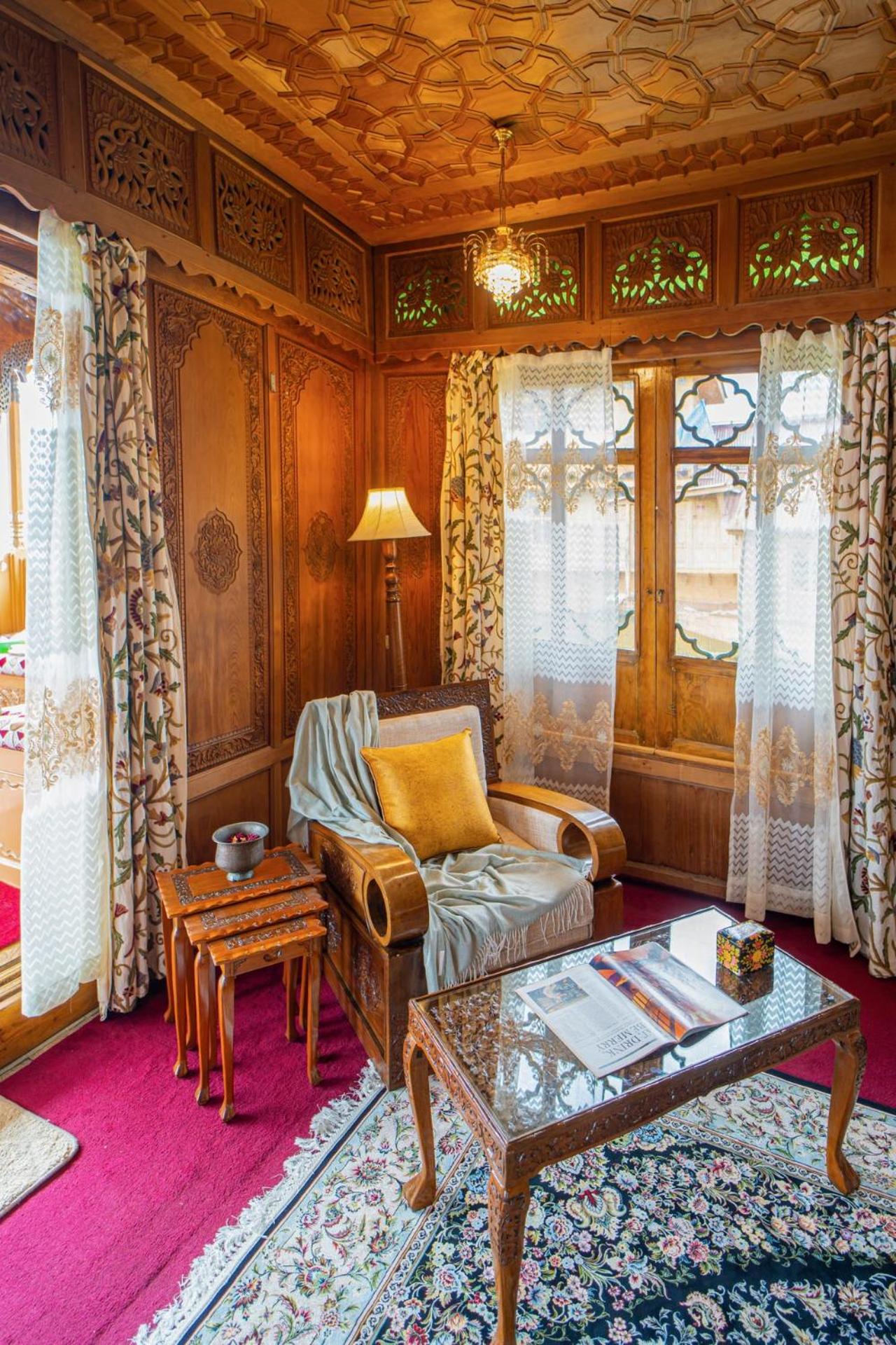 LohonoStays Harmukh Houseboat