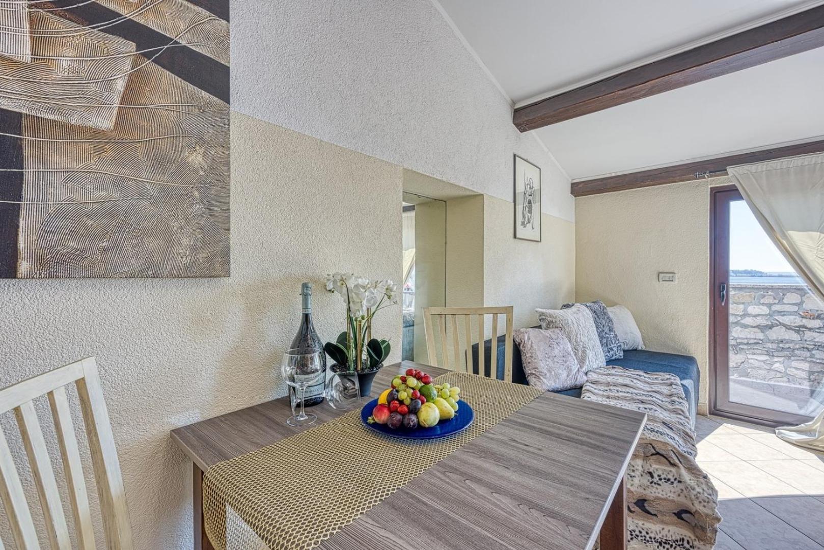 Old Town Apartments in Umag view 3