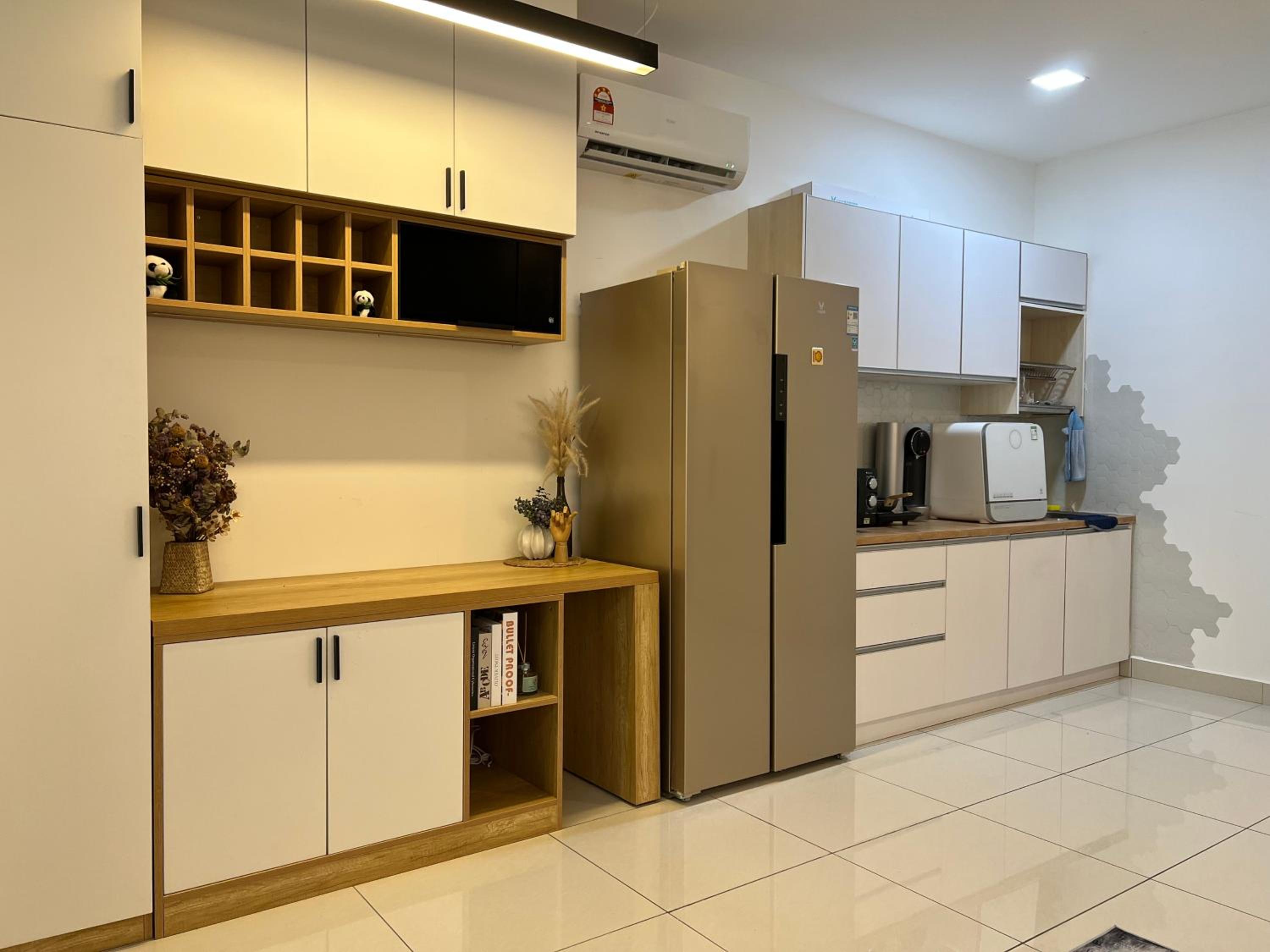Luxury Stay With Workspace 1-6Pax 1U FreeParking High Speed WiFi photo 3
