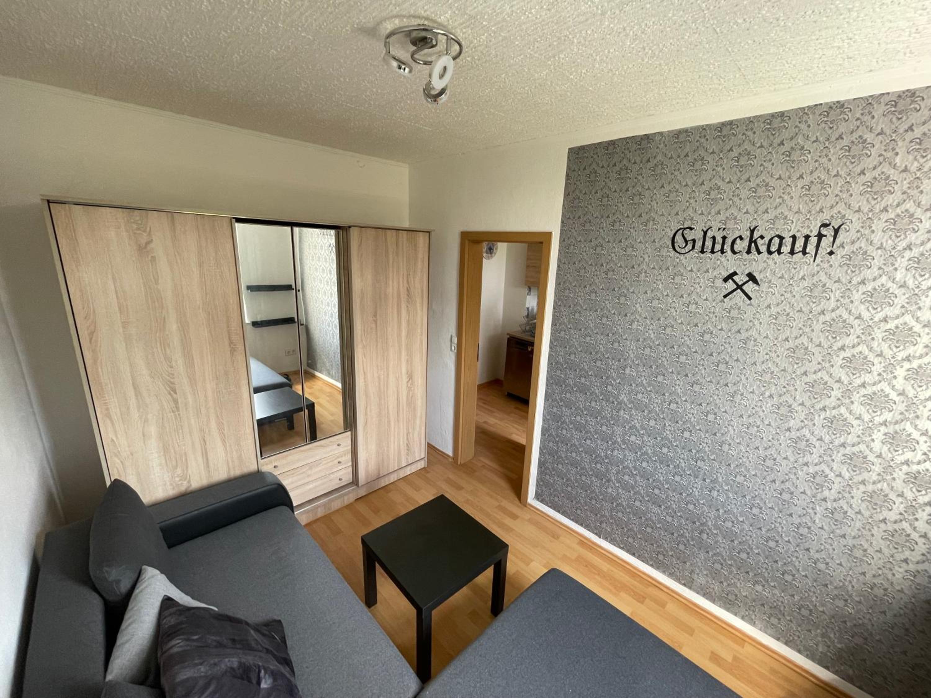 Ferienwohnungen Dresden & Glück auf