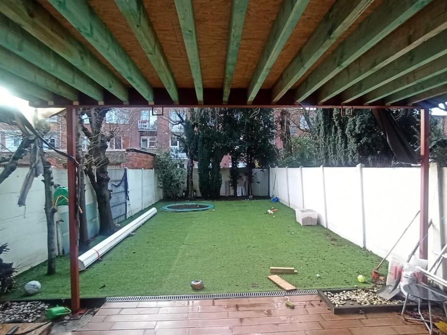 Lux & Cozy Apt + Garden +Jaccuzi