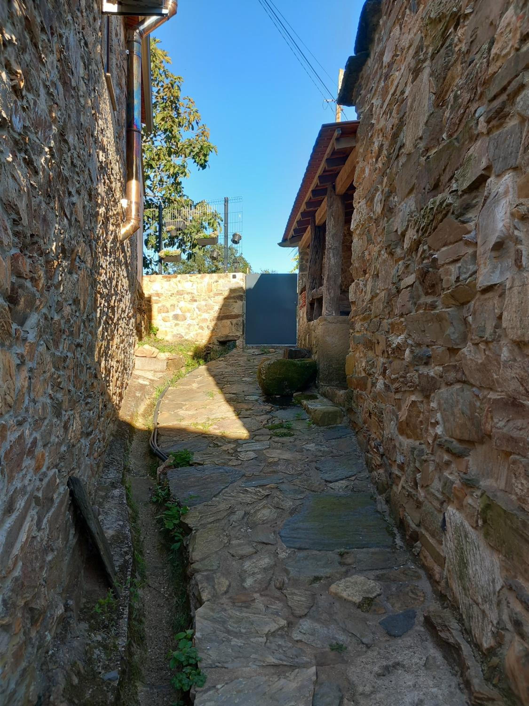 Ribança Village