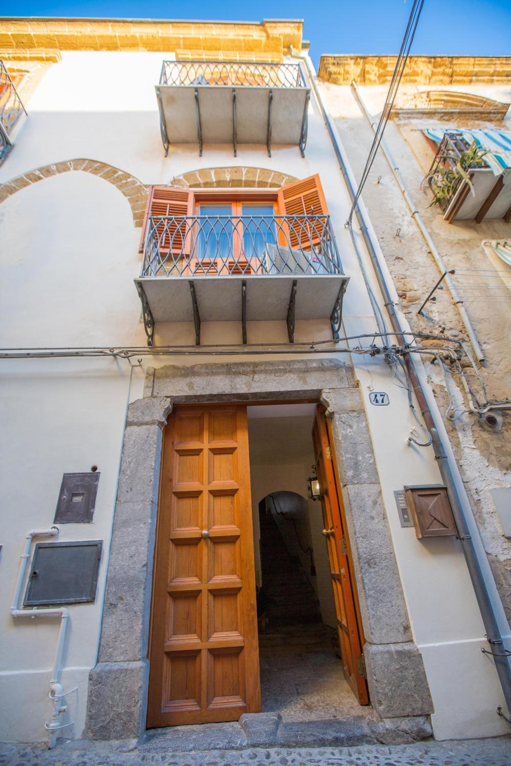 Hotel Palazzo Raho - Image 1