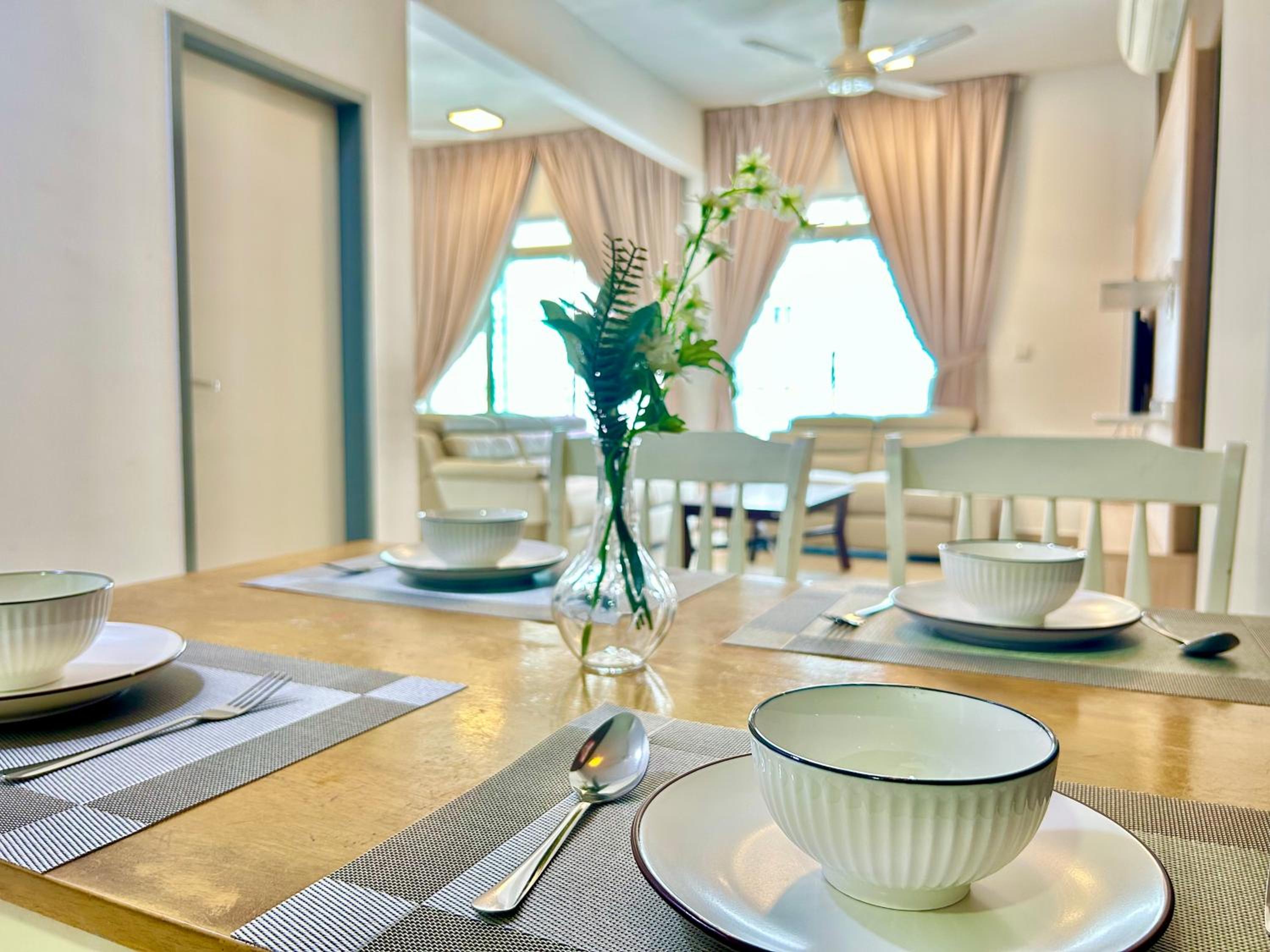 Cozy Home 1-9pax near MSU, Stadium Shah Alam Sec13 photo 2