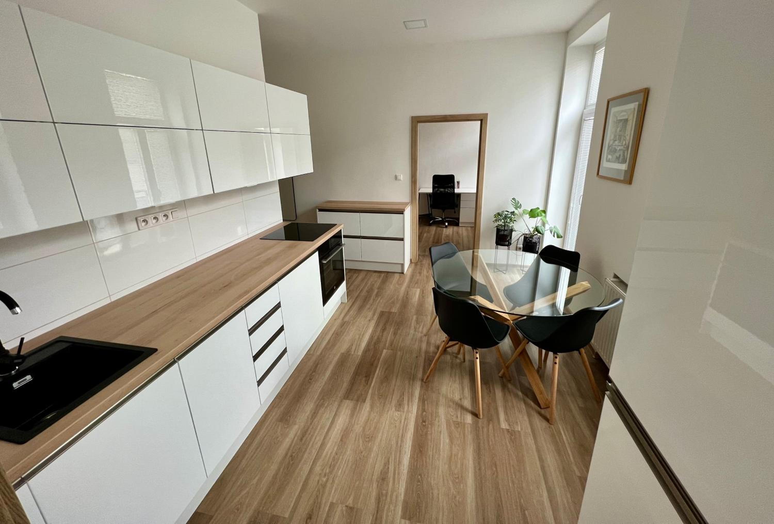 Sušilova 14 apartments III