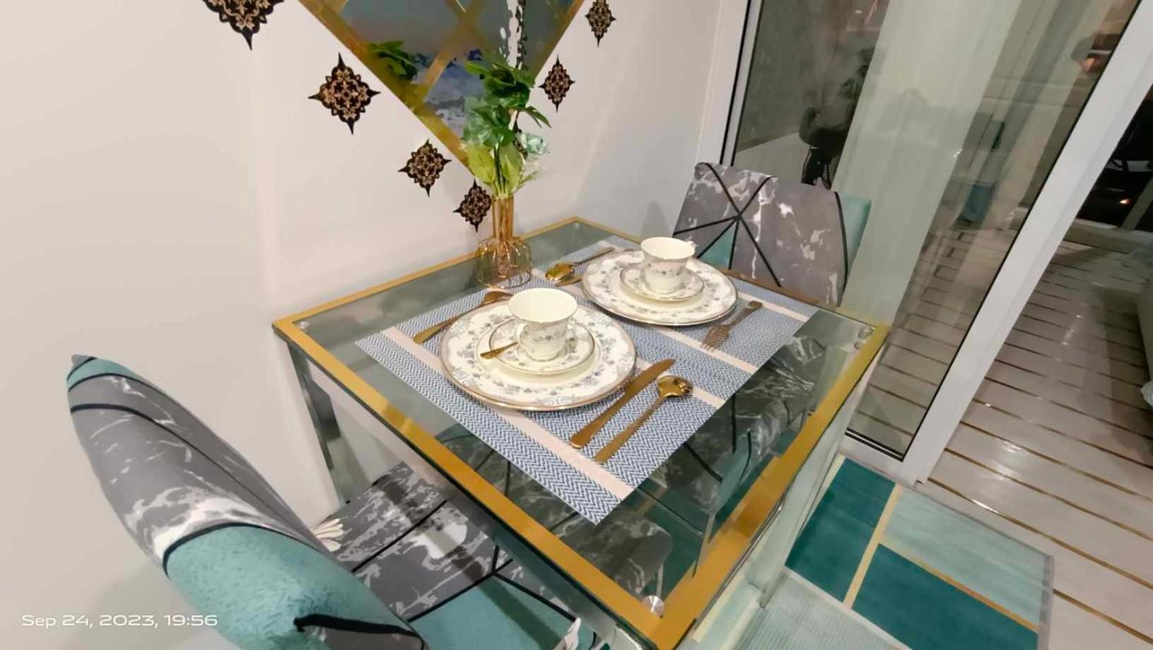 Azure Urban Residences -Paris Hilton Paranaque view 5