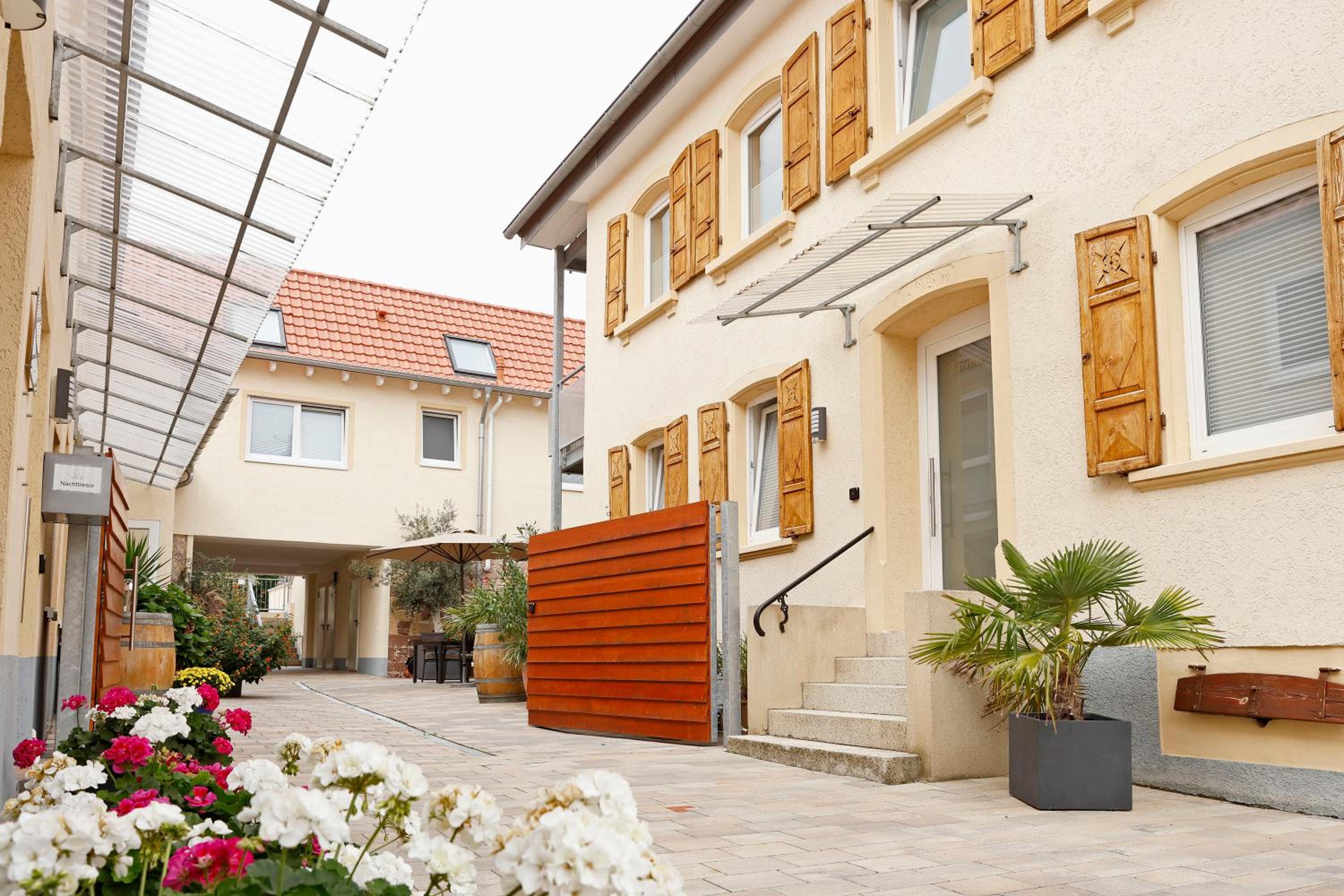 Vinotel Weinstrasse