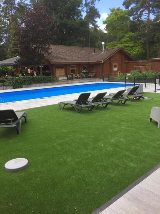 Chalet op Vakantiepark Dennerhode view 4