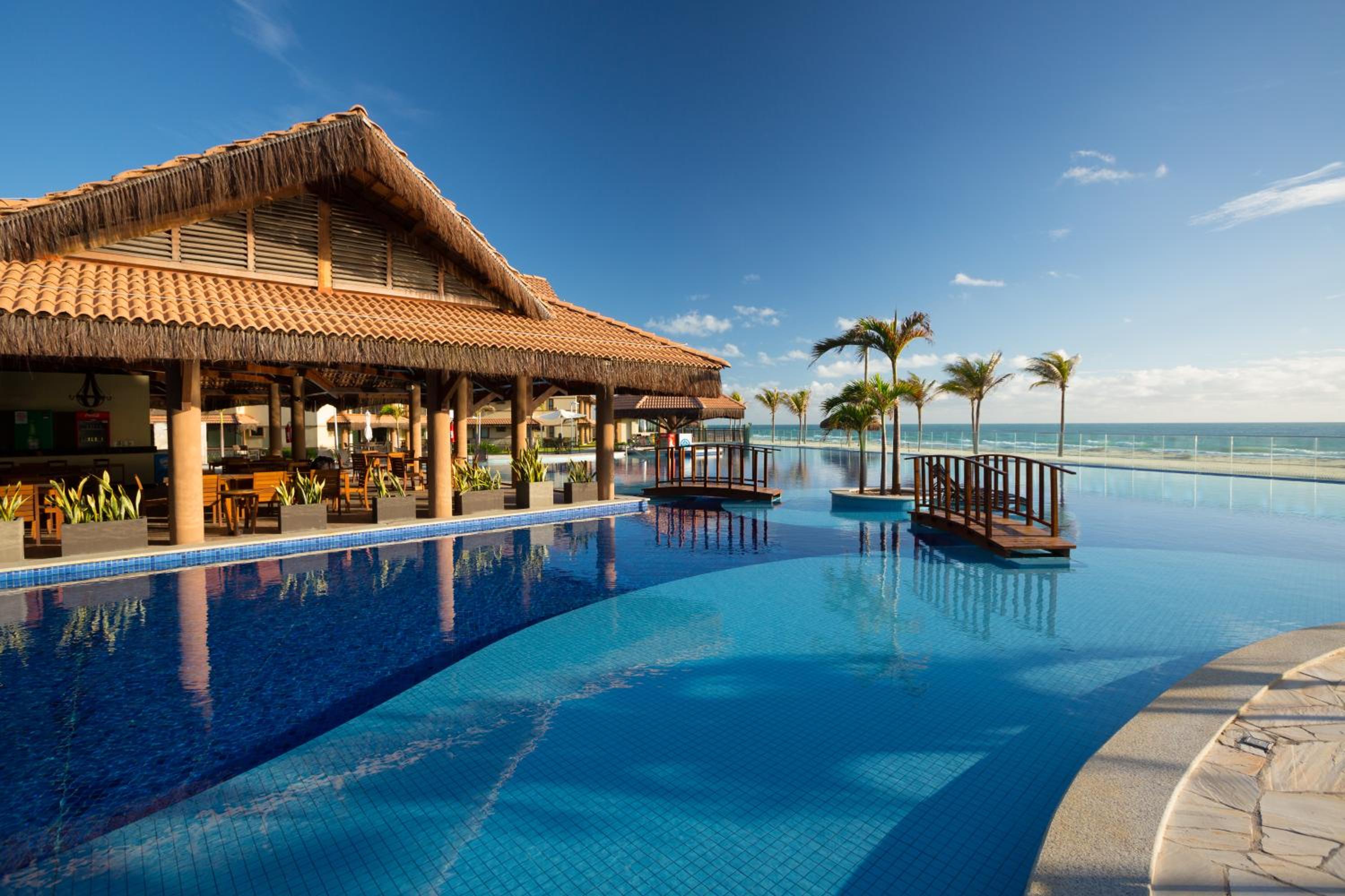 Riviera Beach Place And Manhattan Golf Residence Up to 6 Adults and 3 Children