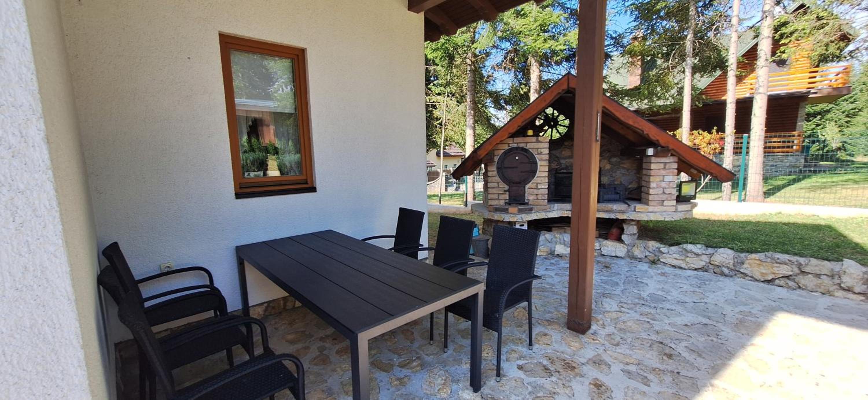 Sarajevo Forest Retreat