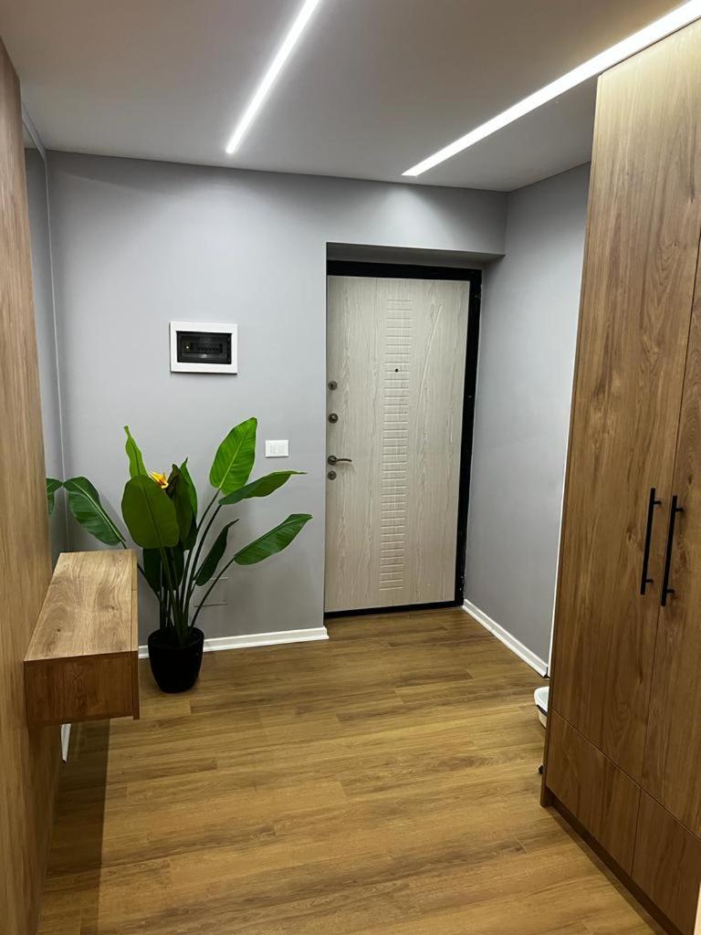 Dan apartment Tirana