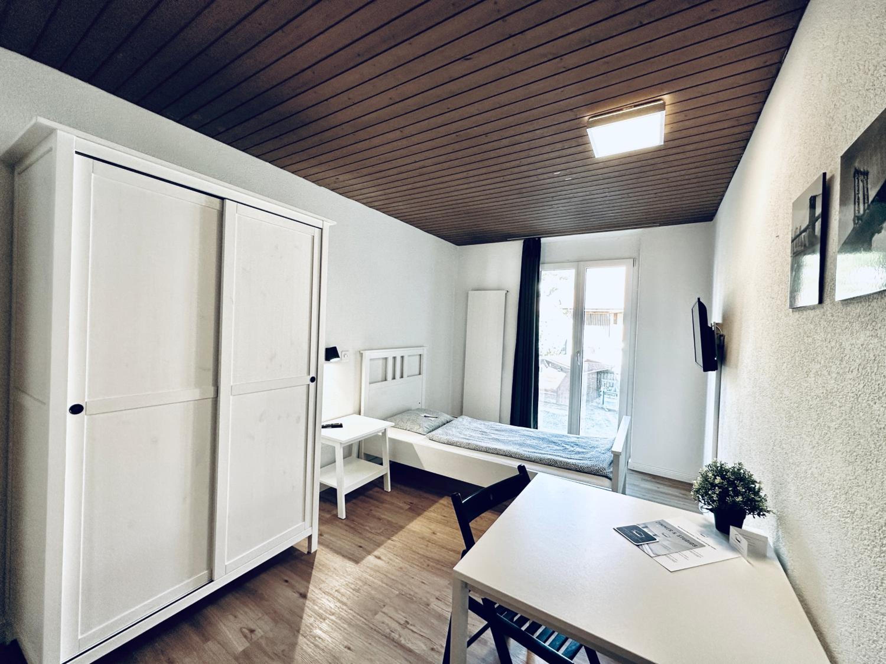 Monteurzimmer - Worker's accommodation - ZIMMERzuVERMIETEN in Lengnau BE view 5