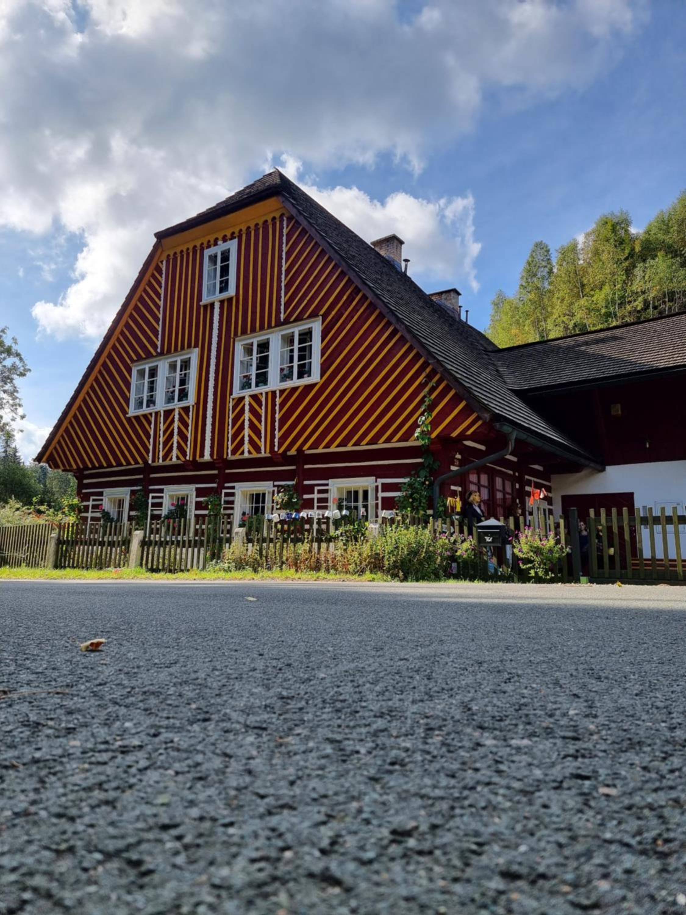 Roubenka Mlýn u skály Deštné v Orlických horách volné termíny 5 bytů