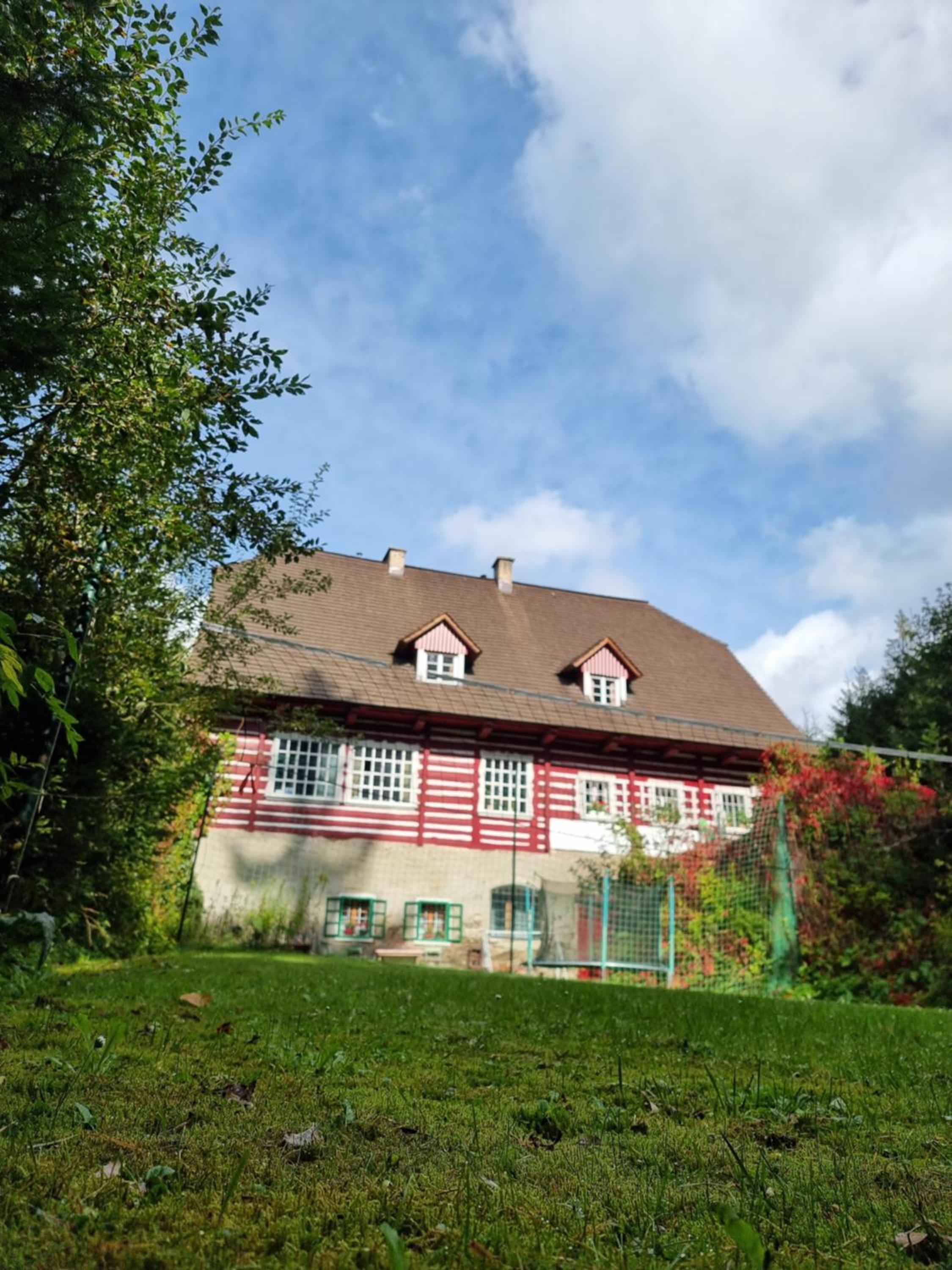 Roubenka Mlýn u skály Deštné v Orlických horách volné termíny 5 bytů
